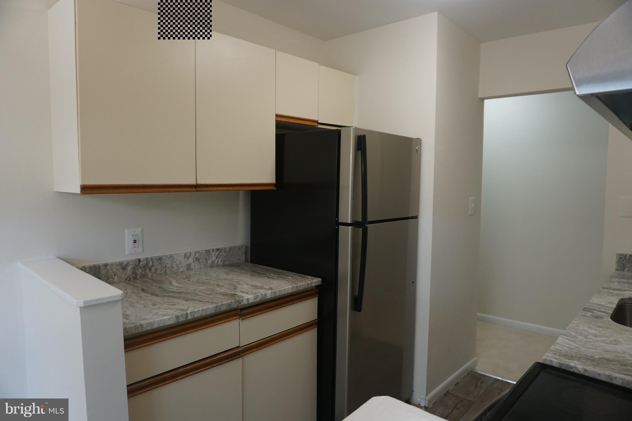 HUNTINGTON WALK - Residential
