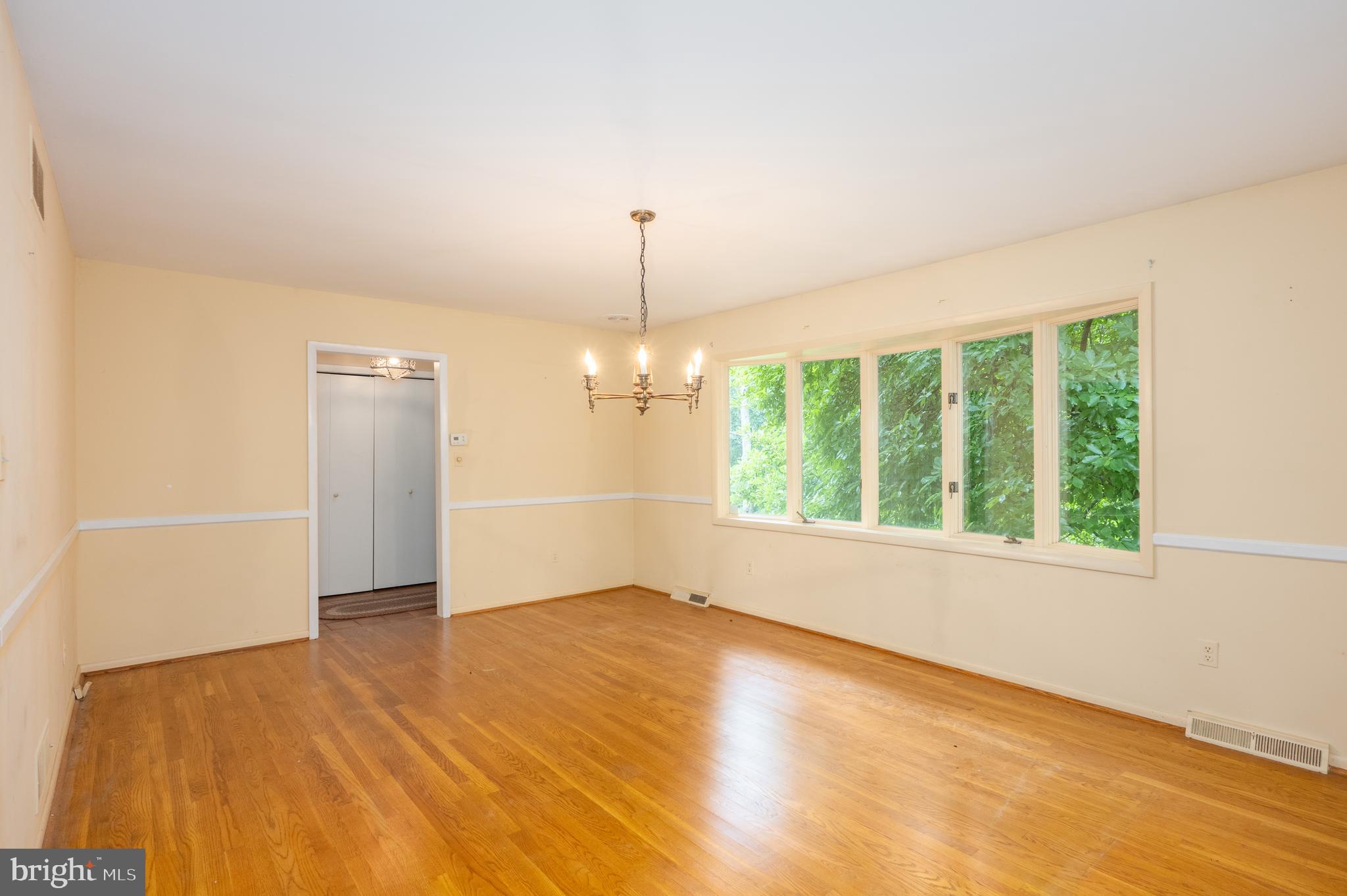 MONTFORD GLEN - Residential