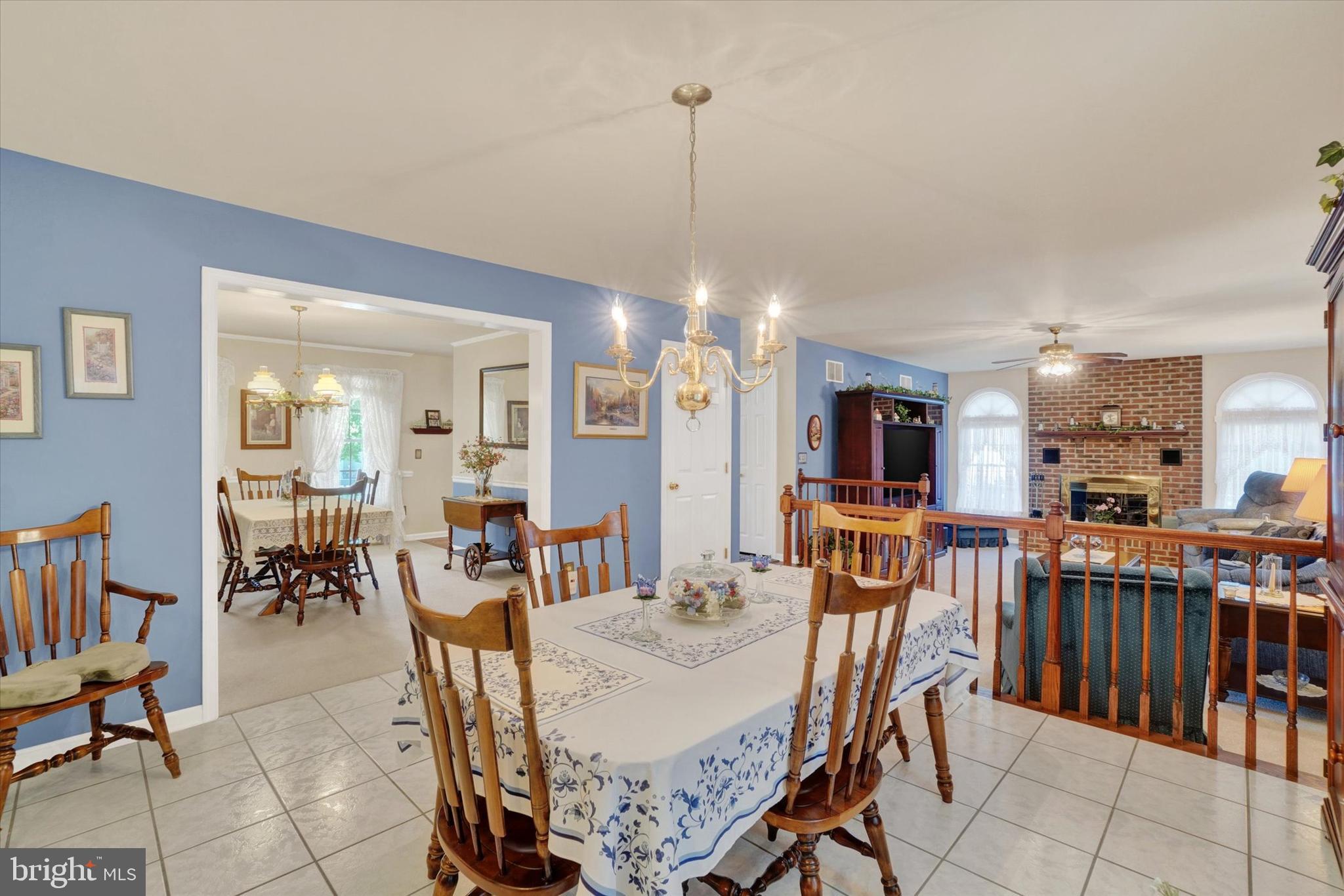 STONE RIDGE EAST - Residential