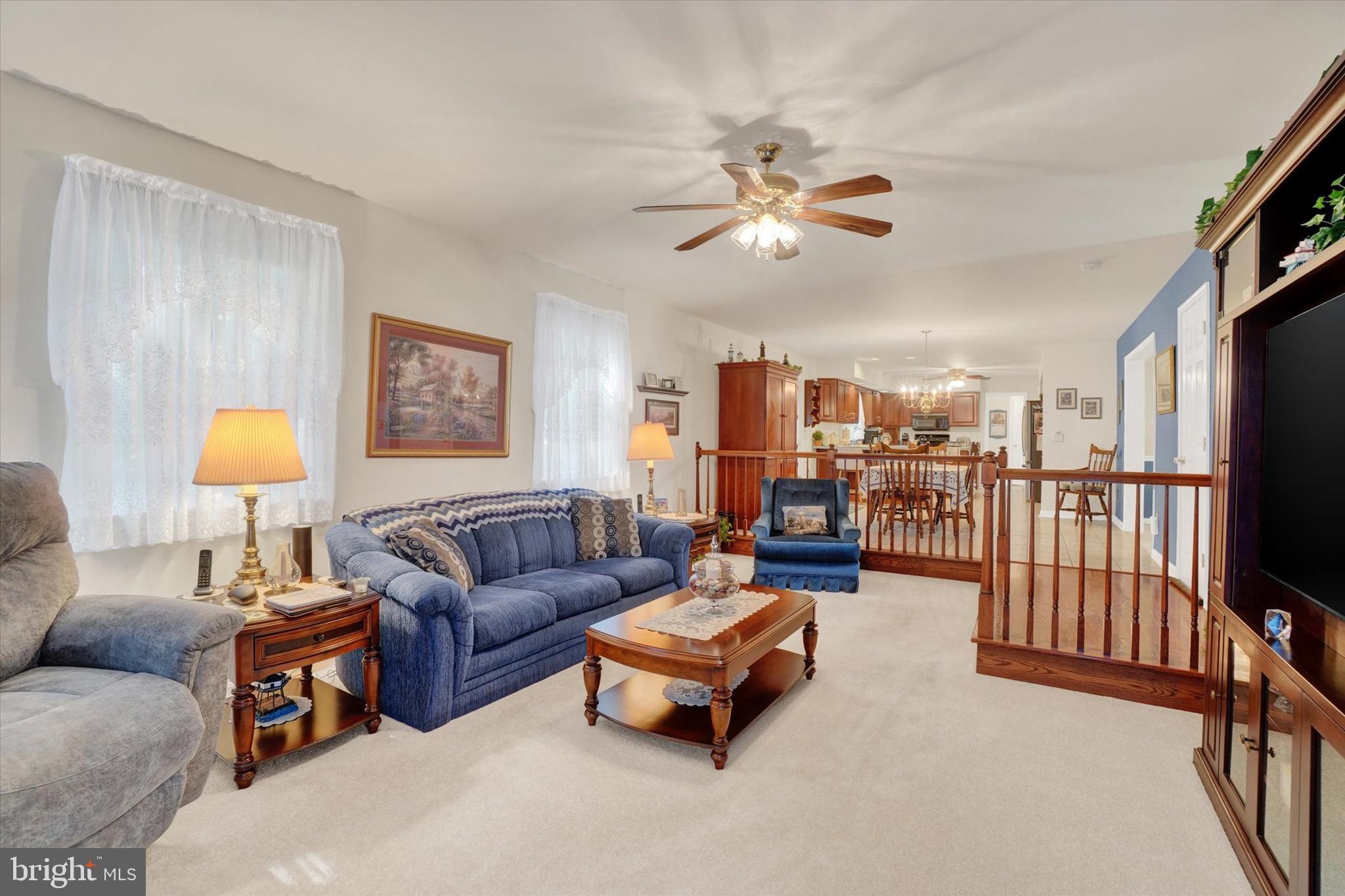STONE RIDGE EAST - Residential