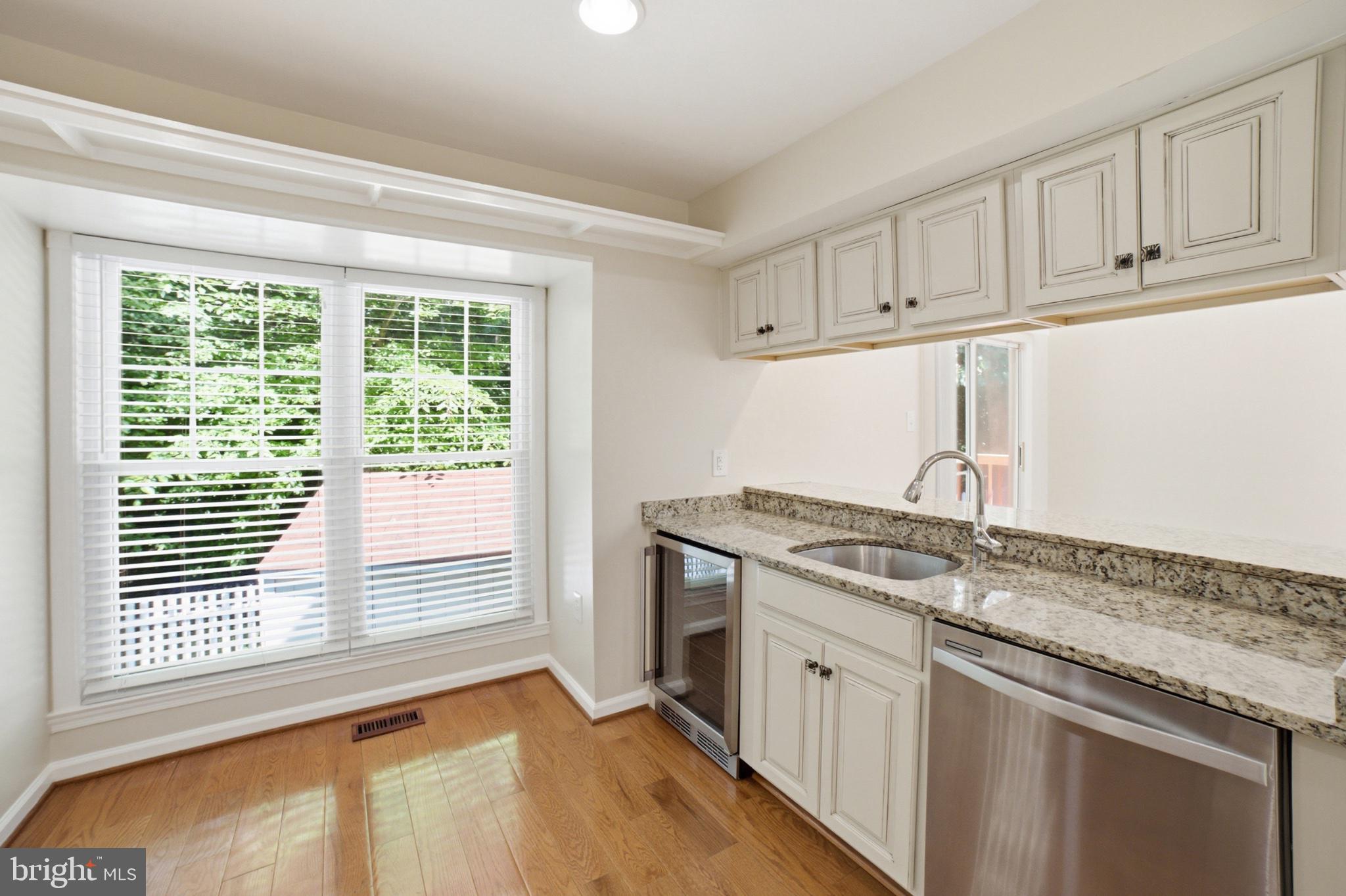 MONTCLAIR - Residential