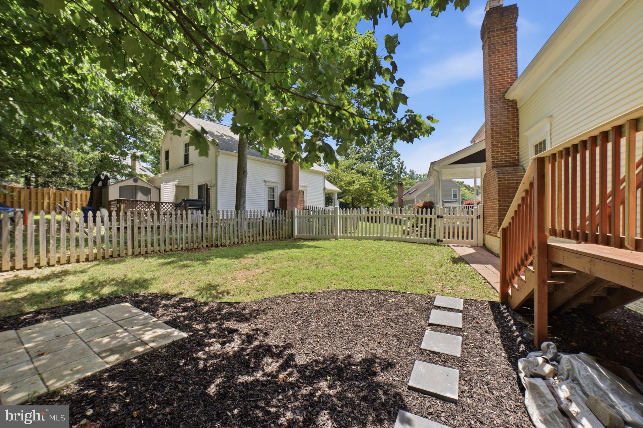 MONTCLAIR - Residential