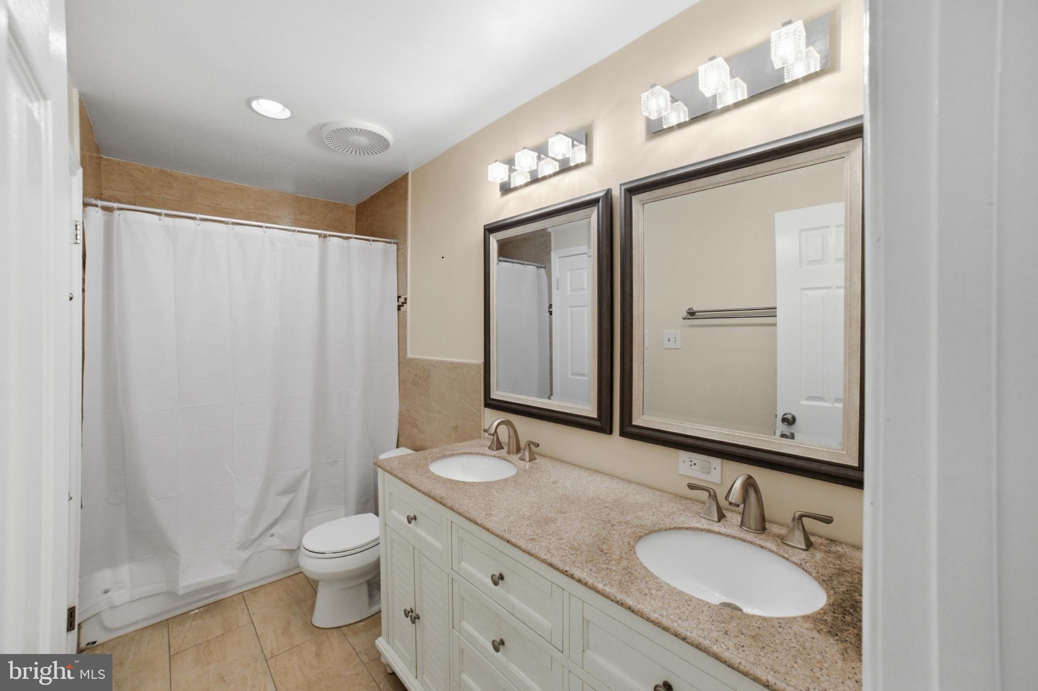 MONTCLAIR - Residential