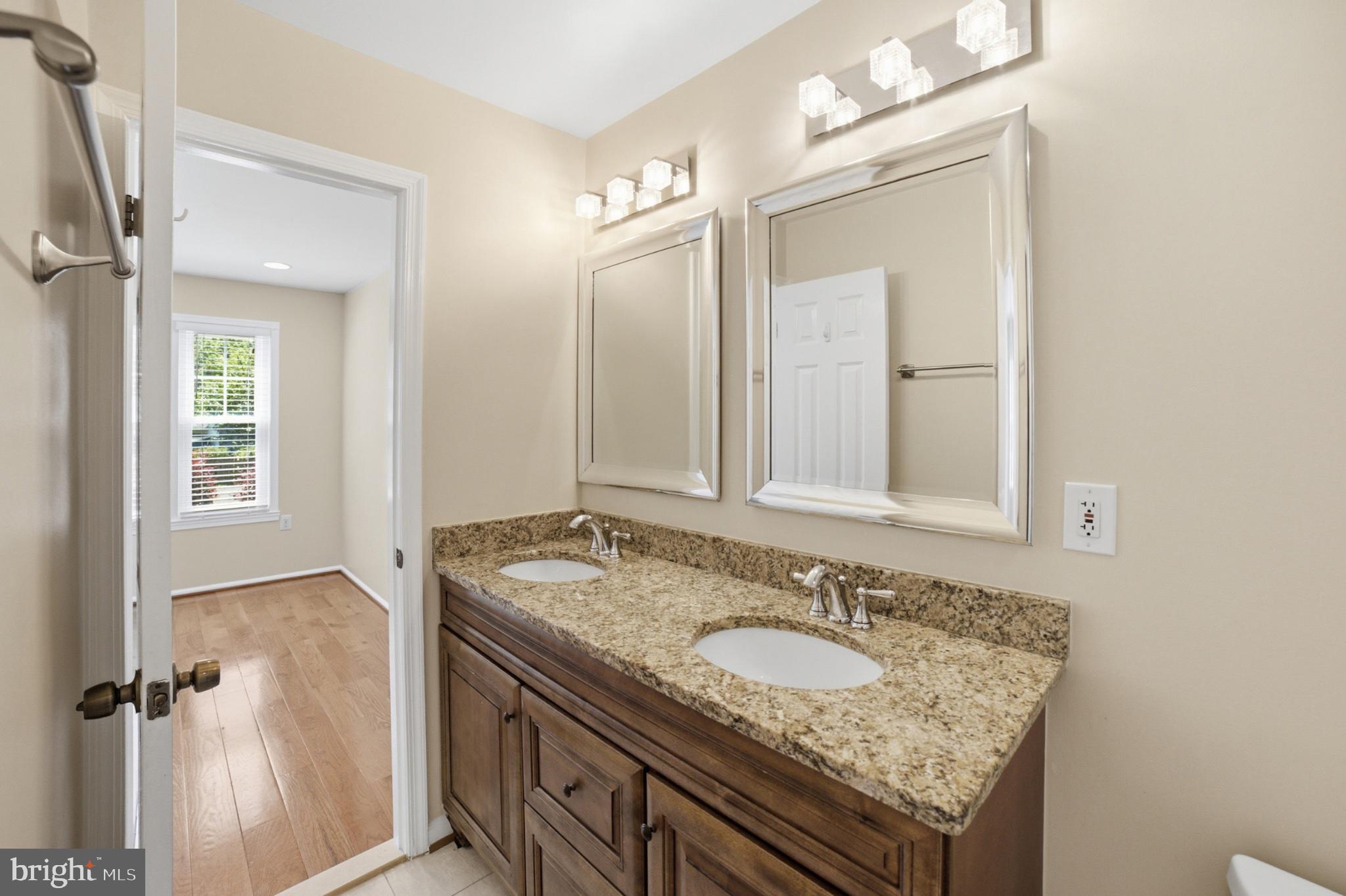 MONTCLAIR - Residential
