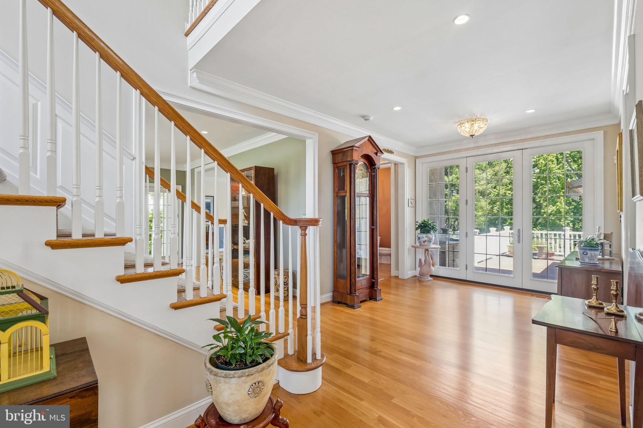 POETS WALK - Residential