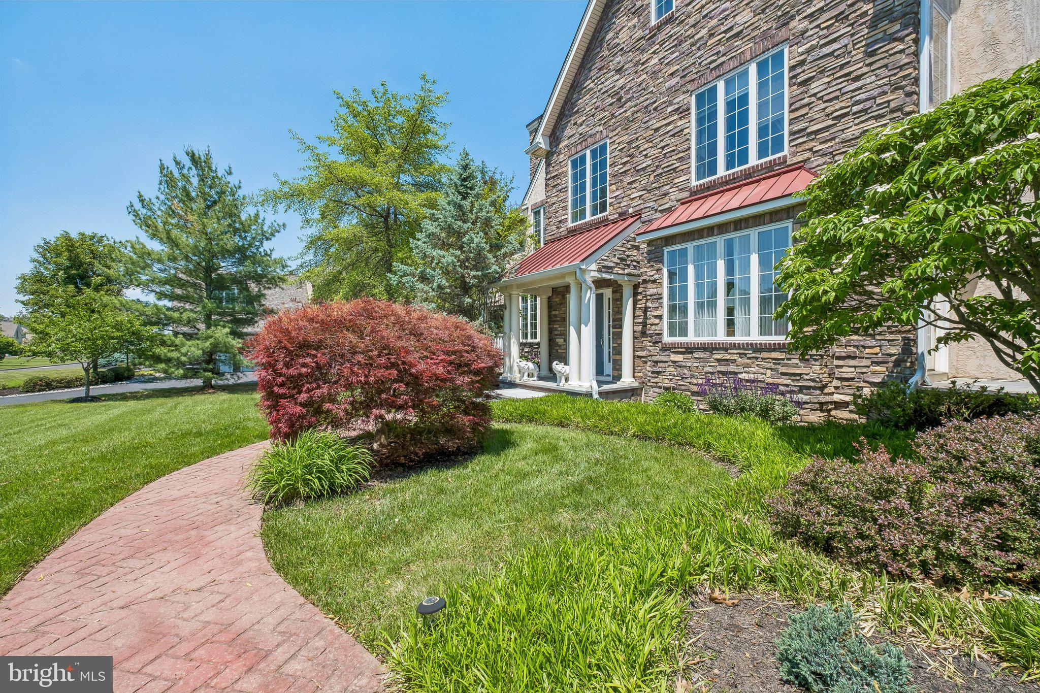 POETS WALK - Residential