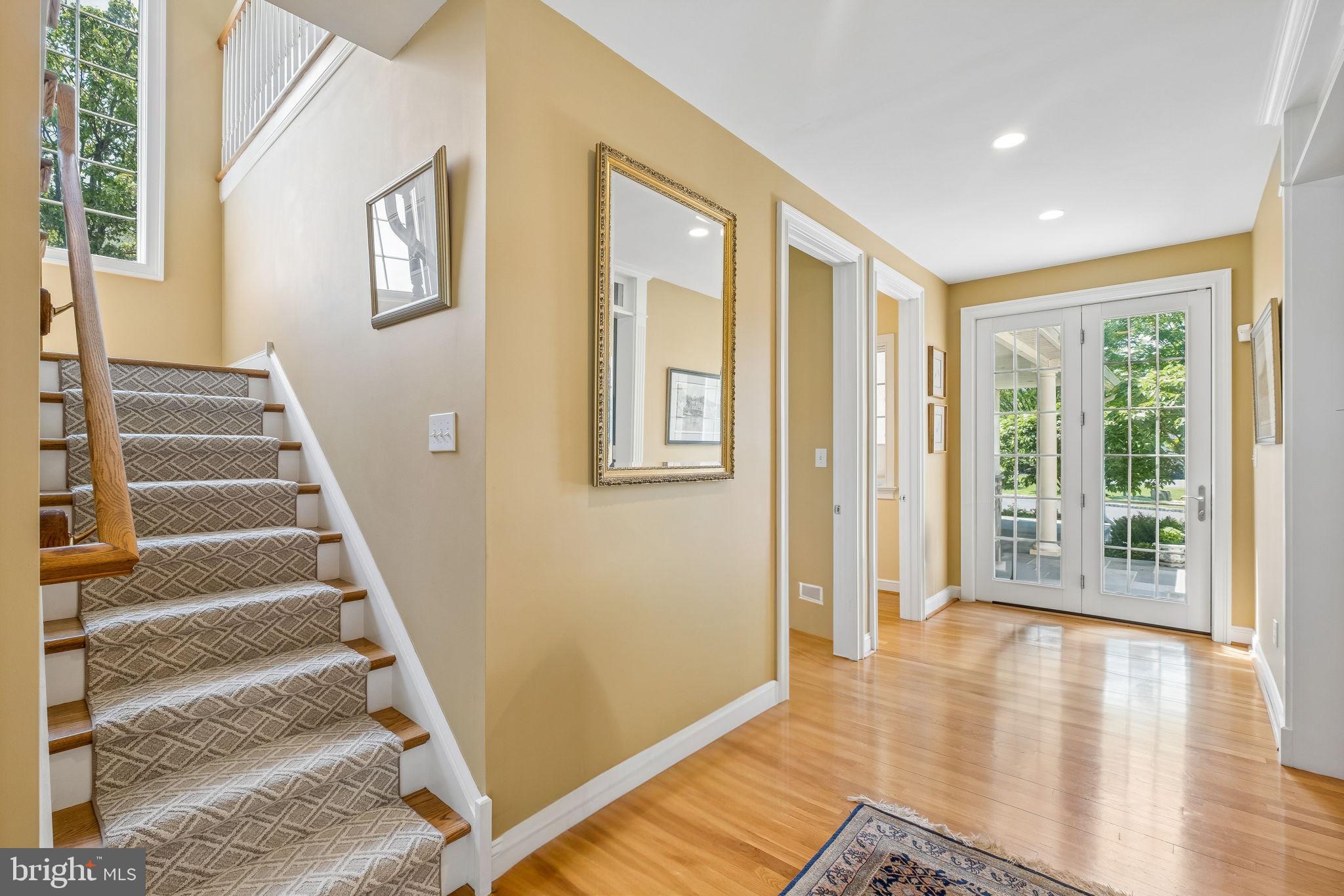 POETS WALK - Residential