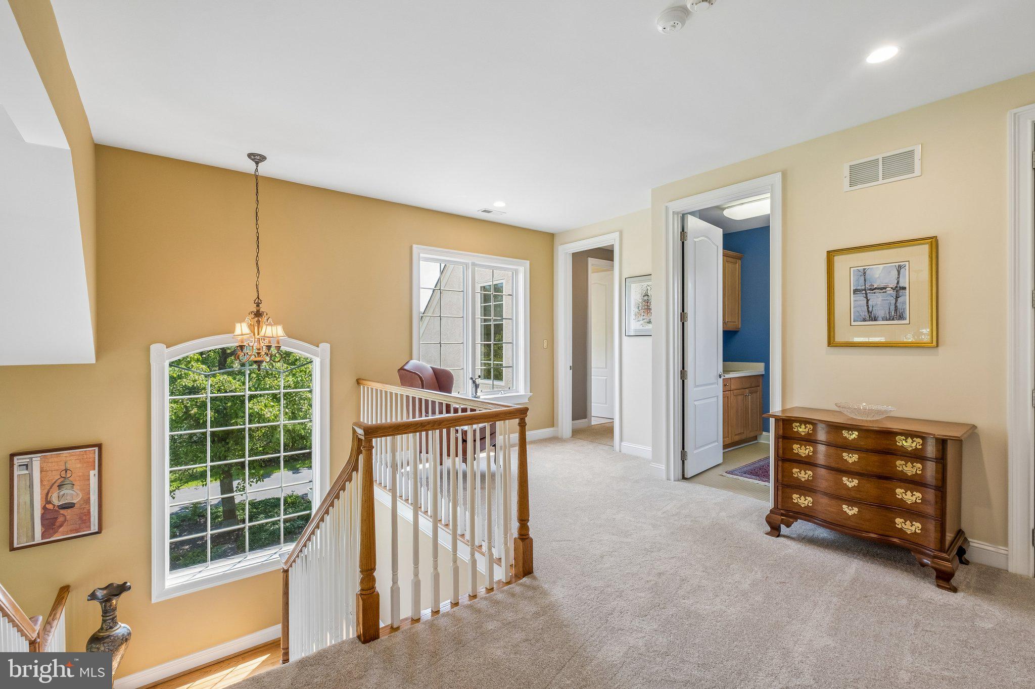 POETS WALK - Residential
