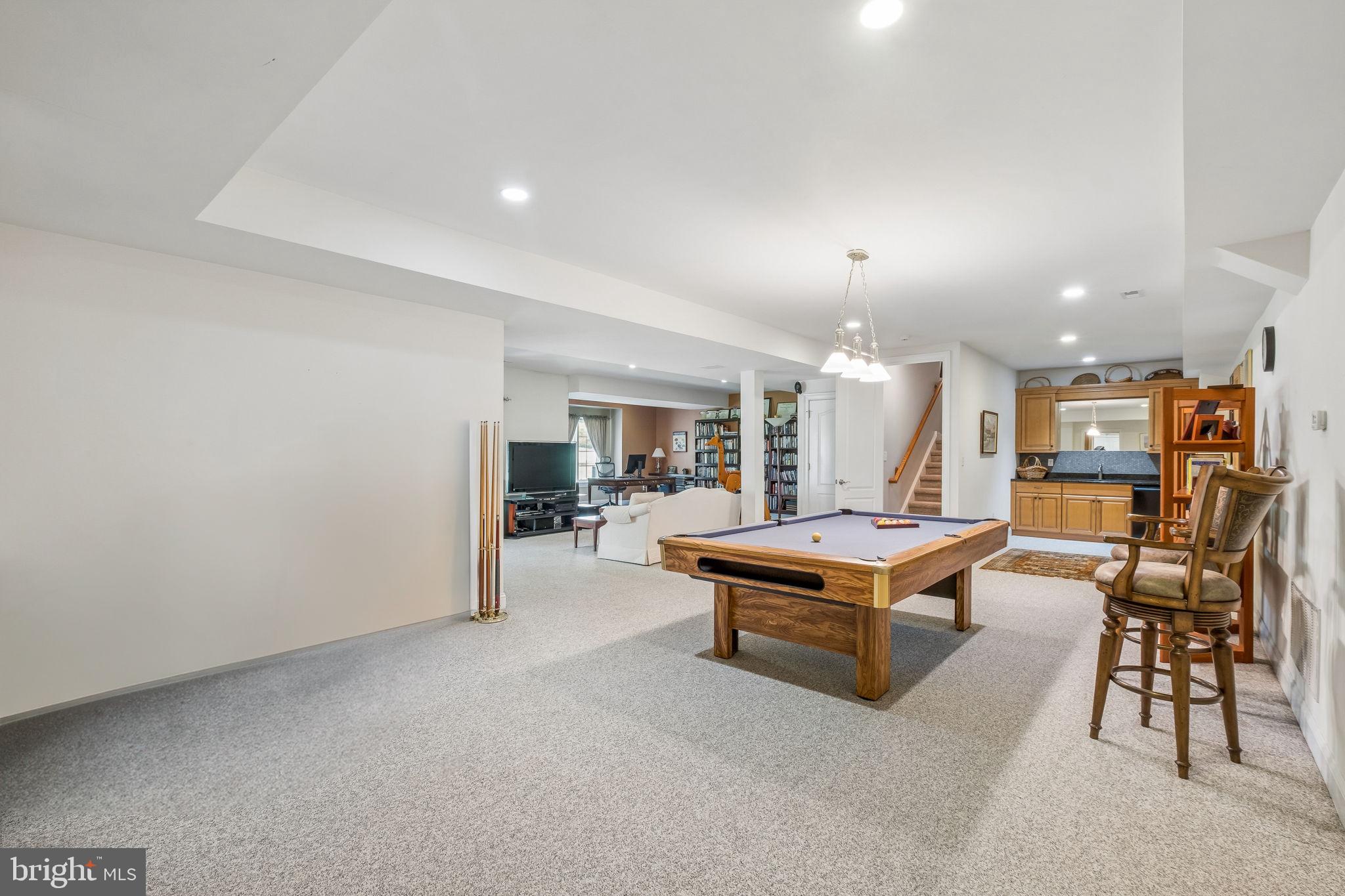 POETS WALK - Residential
