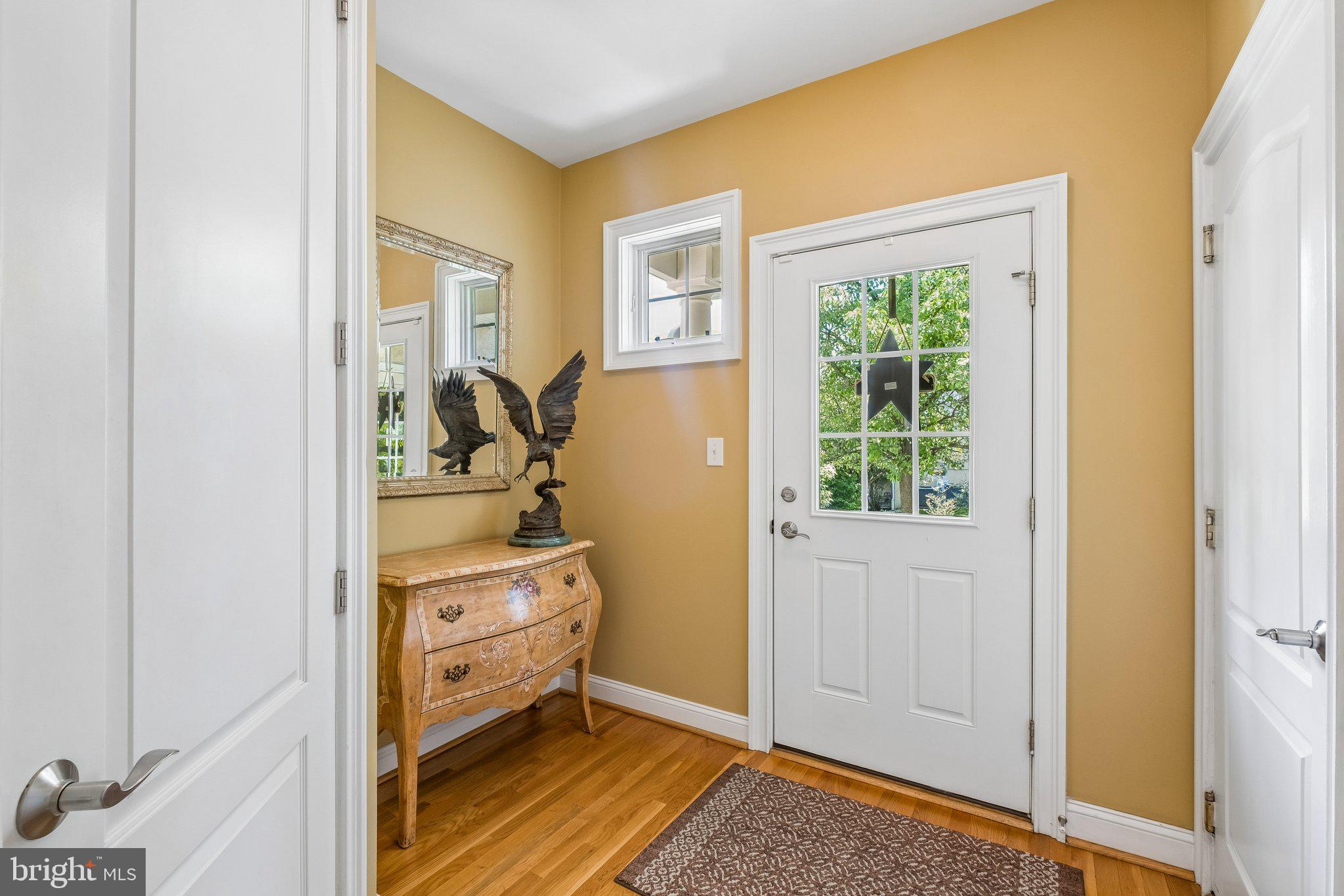 POETS WALK - Residential