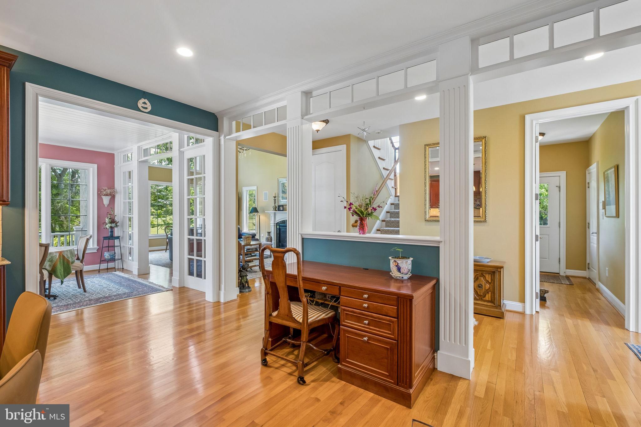 POETS WALK - Residential