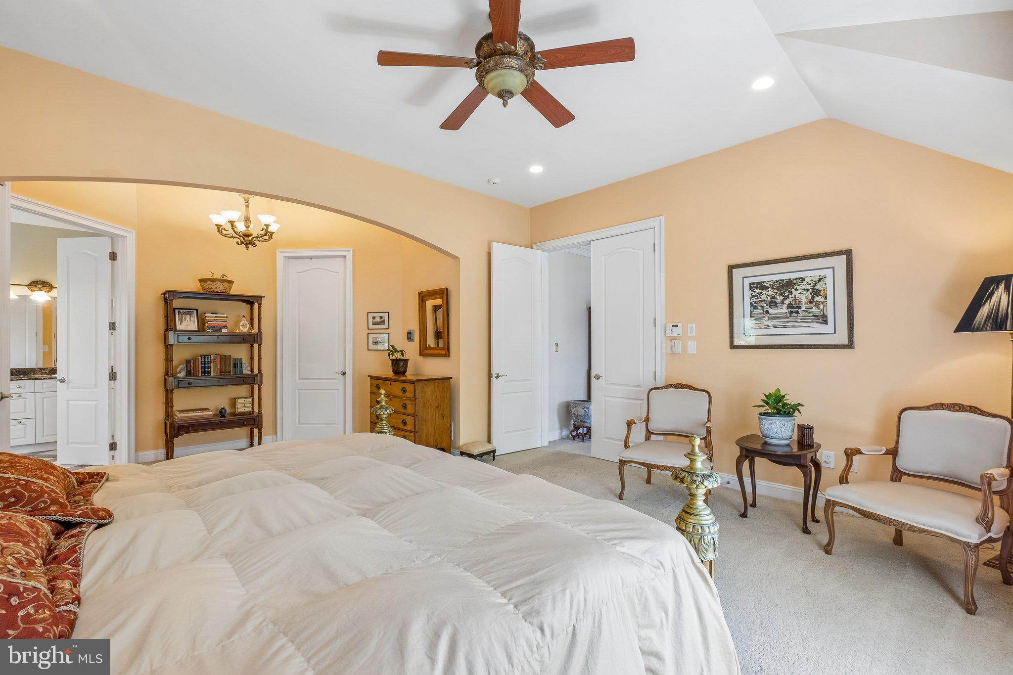POETS WALK - Residential