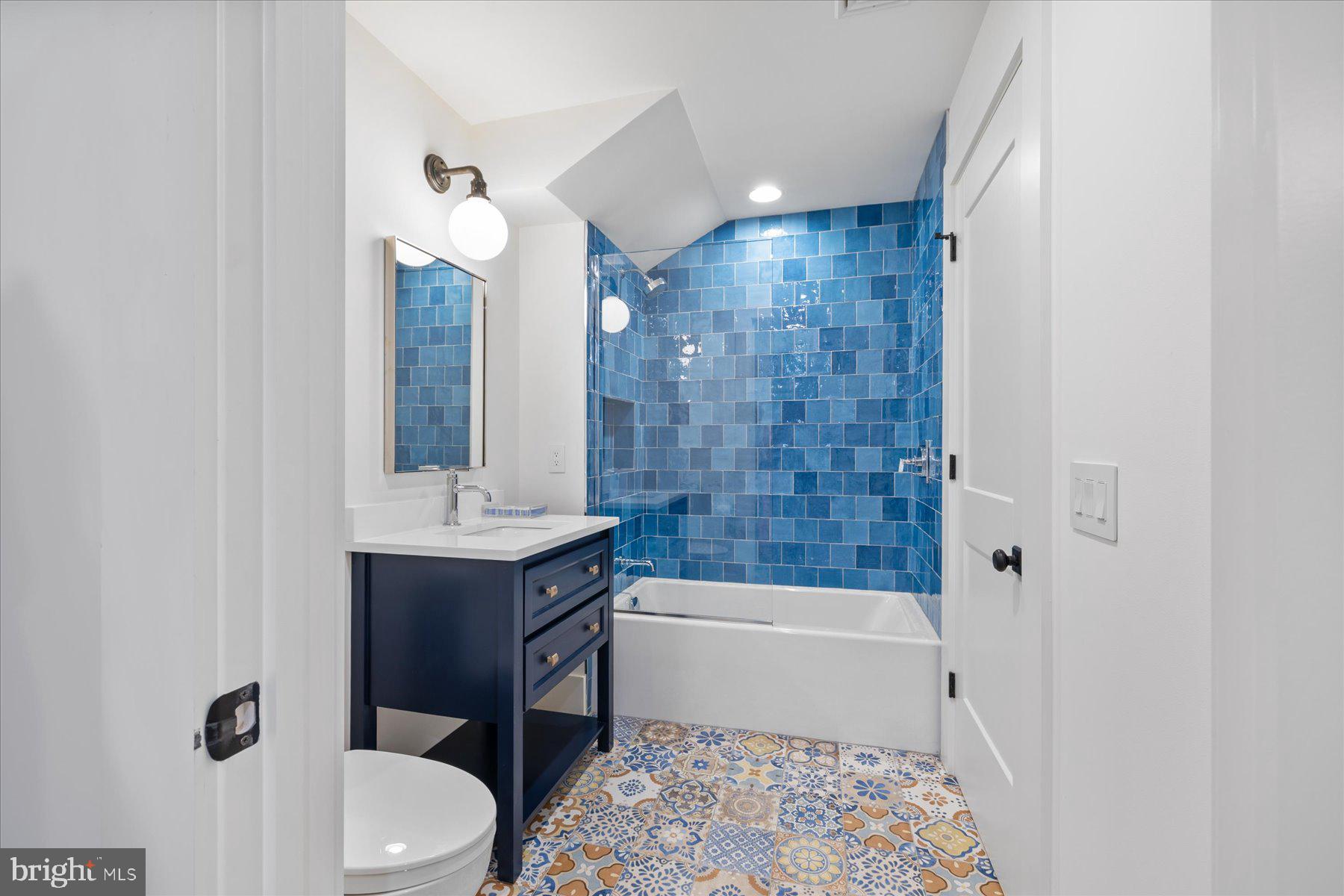 REHOBOTH BEACH YACHT AND CC - Residential