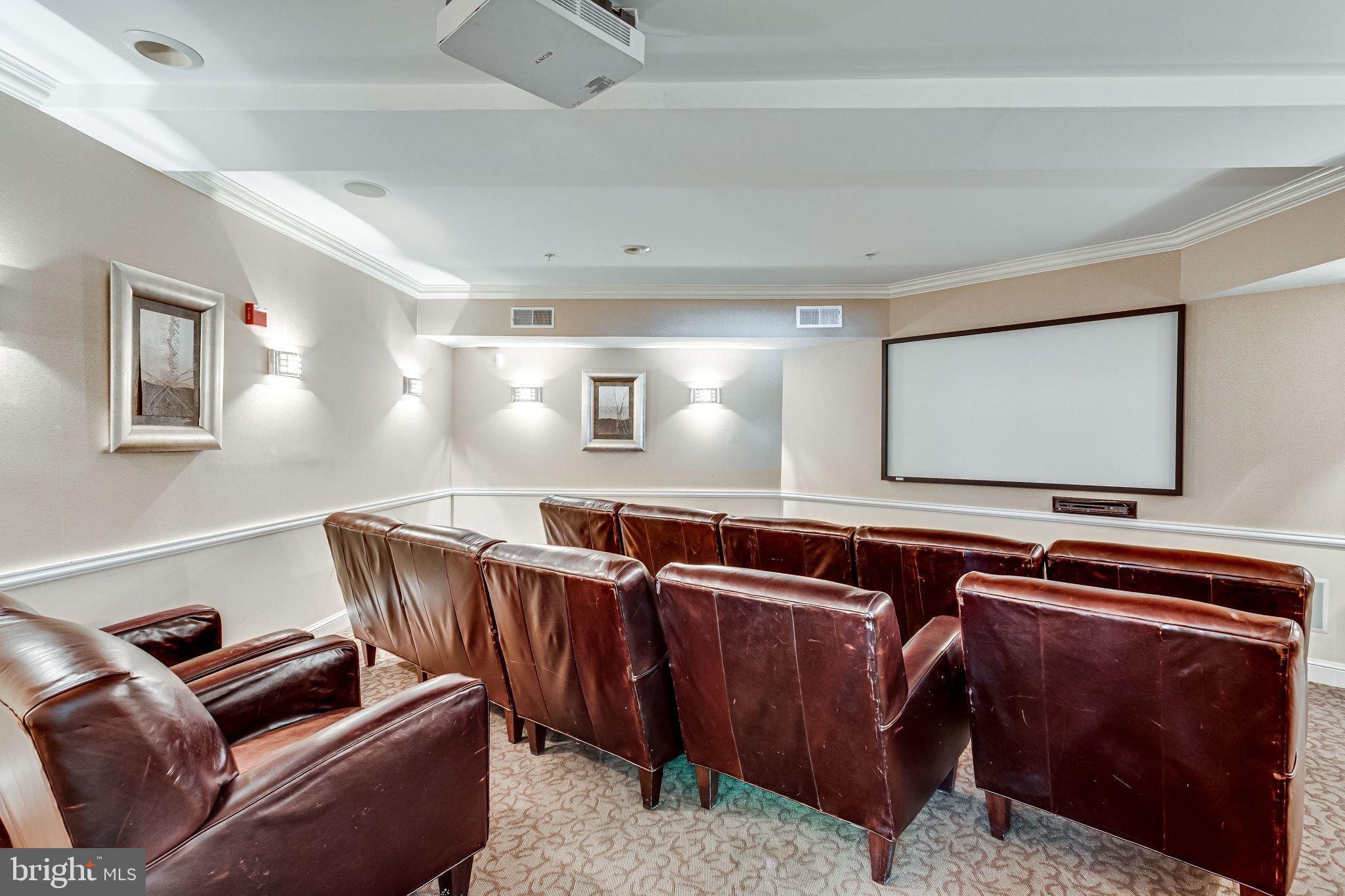 FITZ AT ROCKVILLE TOWN C - Residential