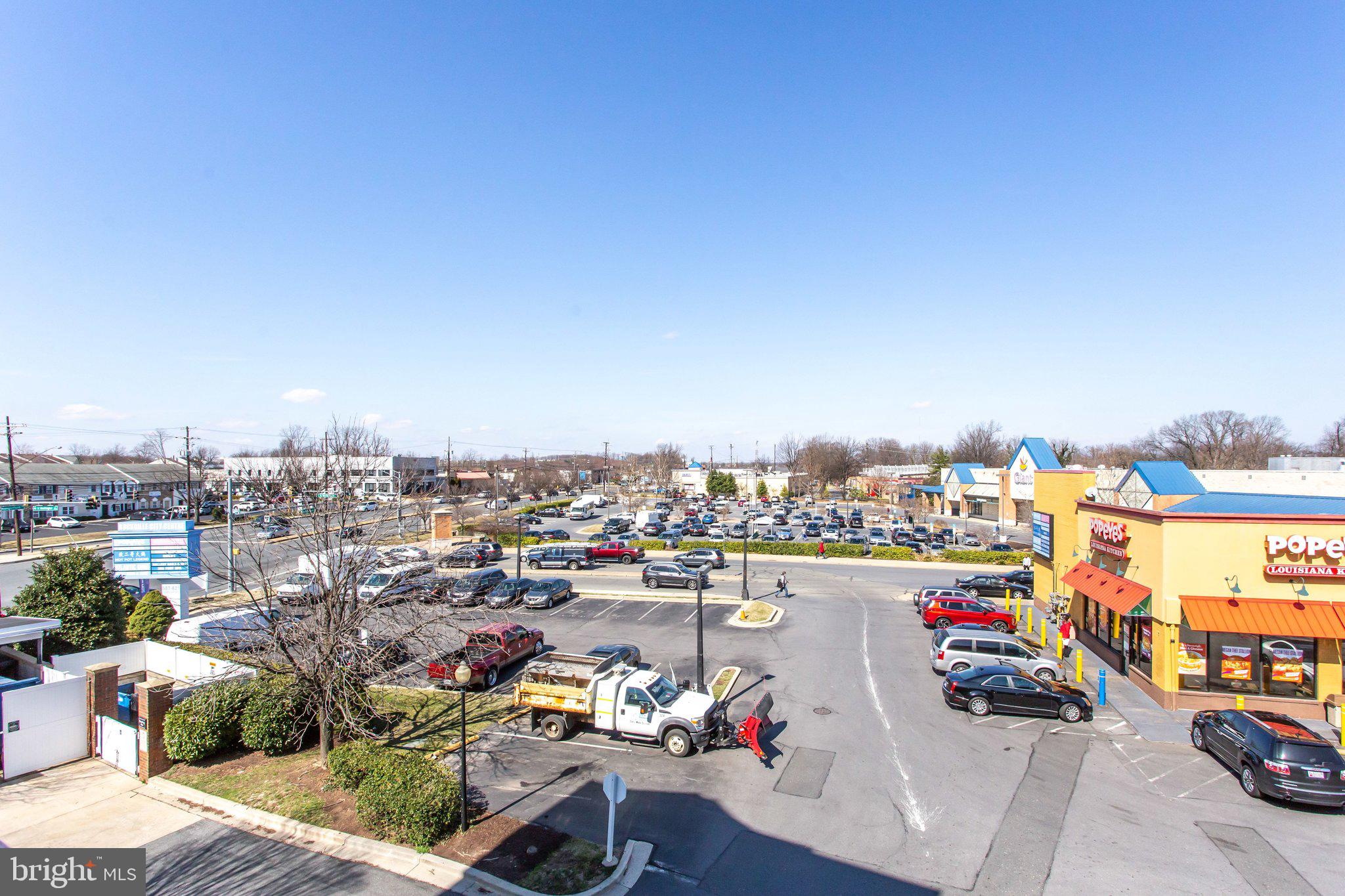 FITZ AT ROCKVILLE TOWN C - Residential
