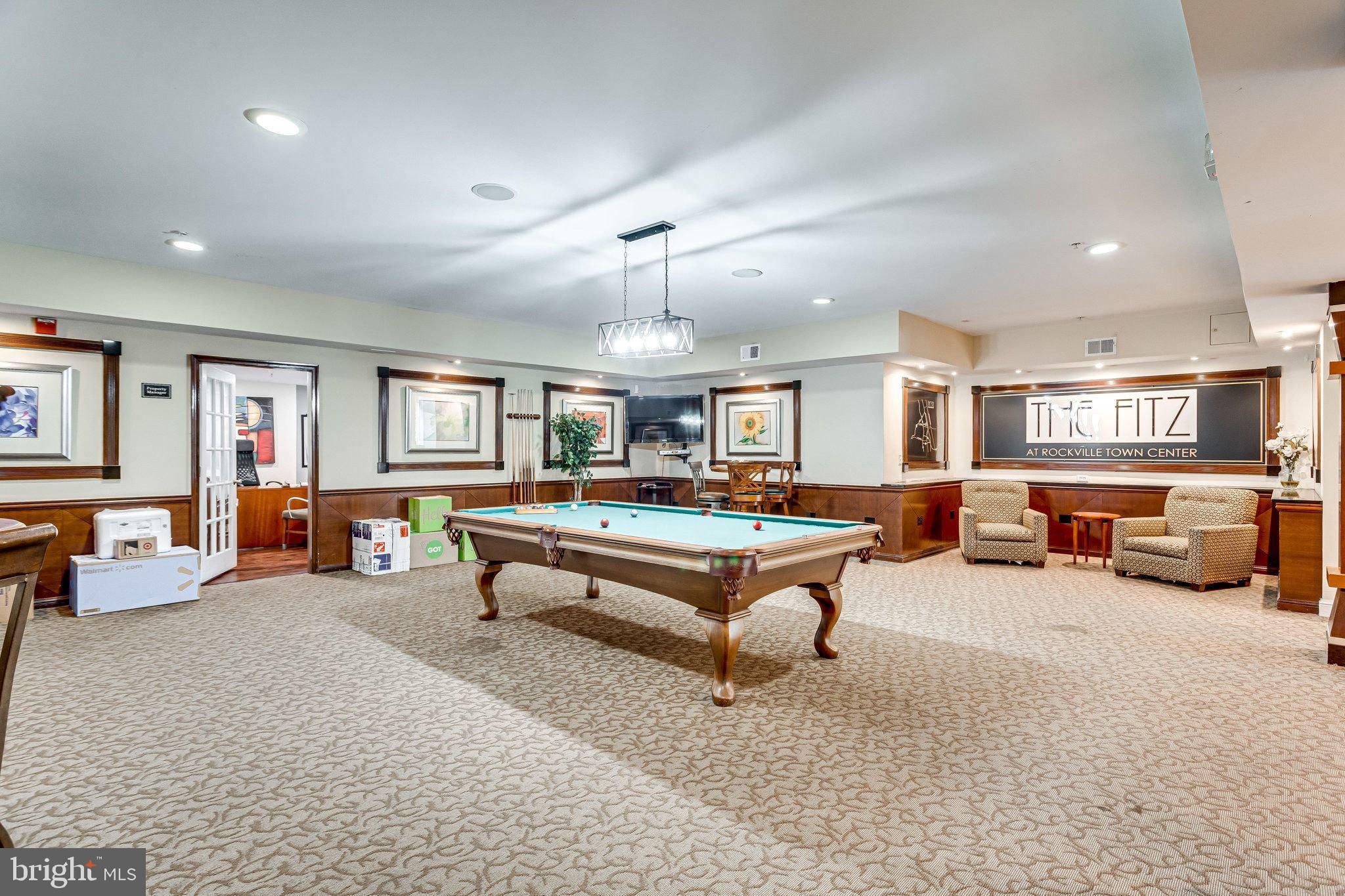 FITZ AT ROCKVILLE TOWN C - Residential