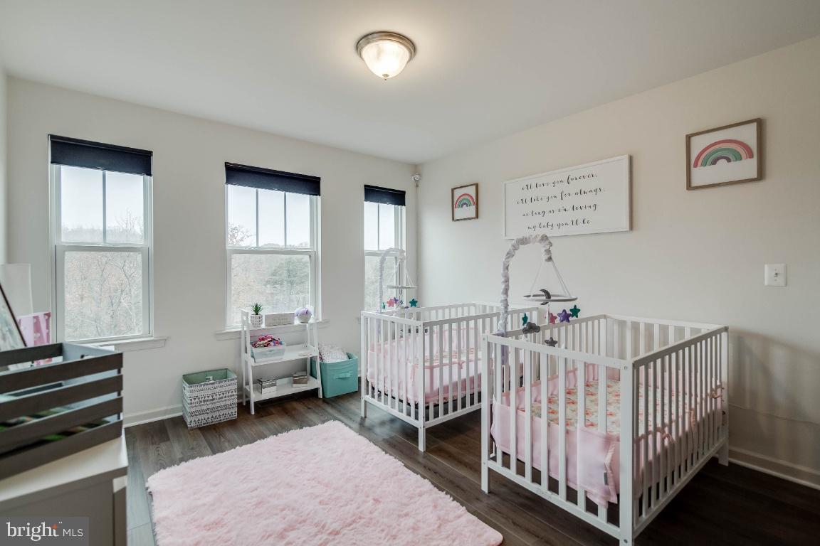 COLONIAL FORGE - Residential