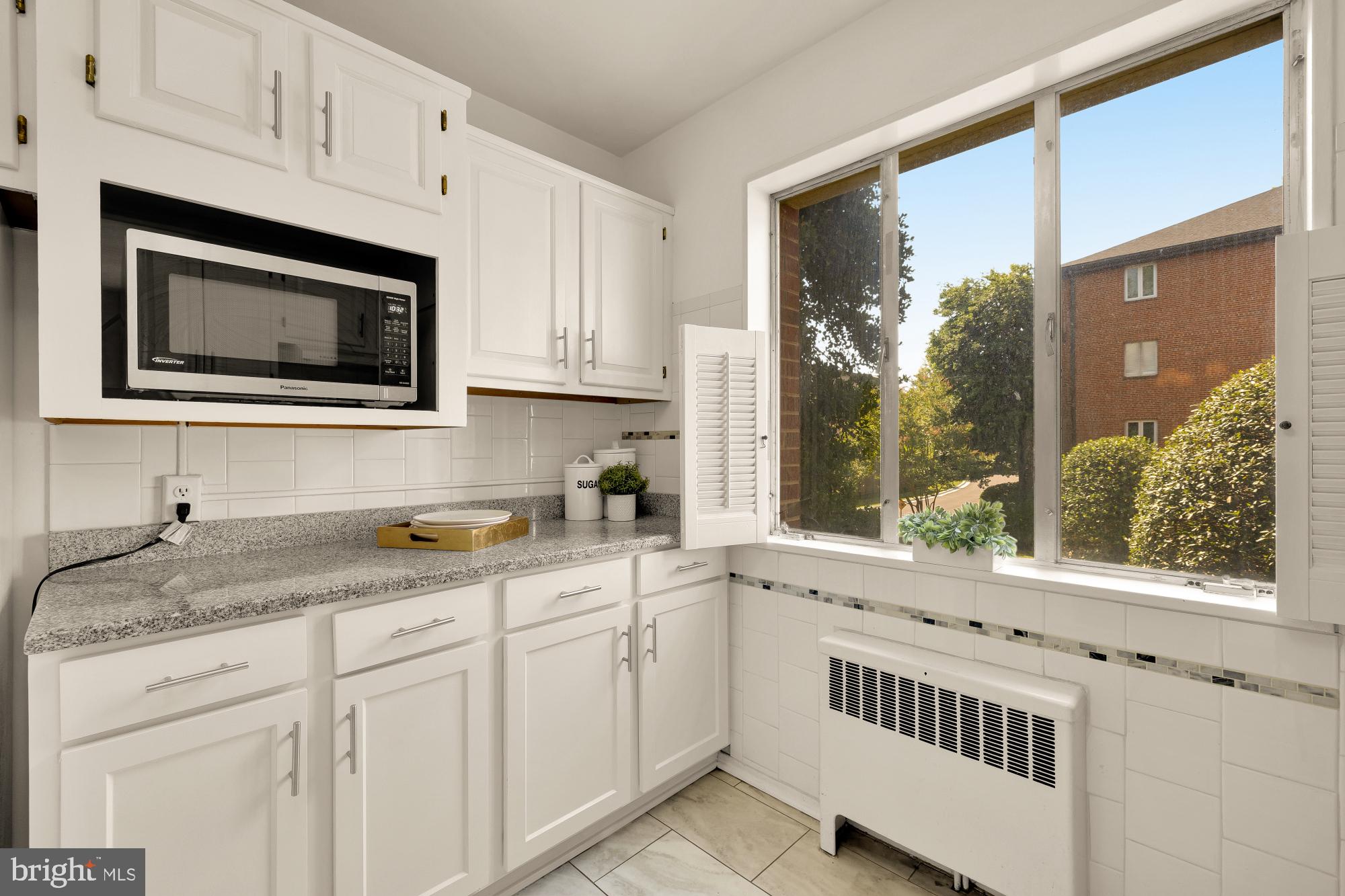 KENWOOD PLACE - Residential