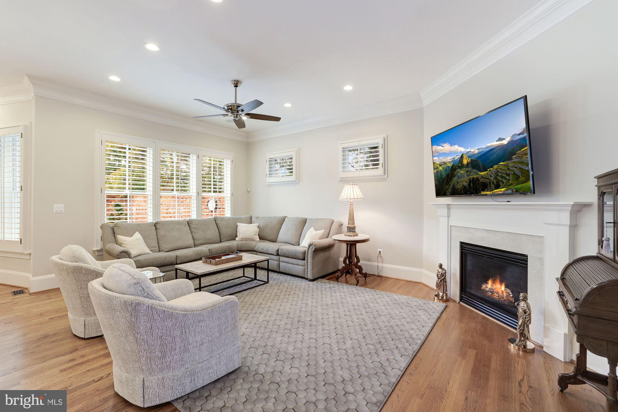EVANS FARM - Residential