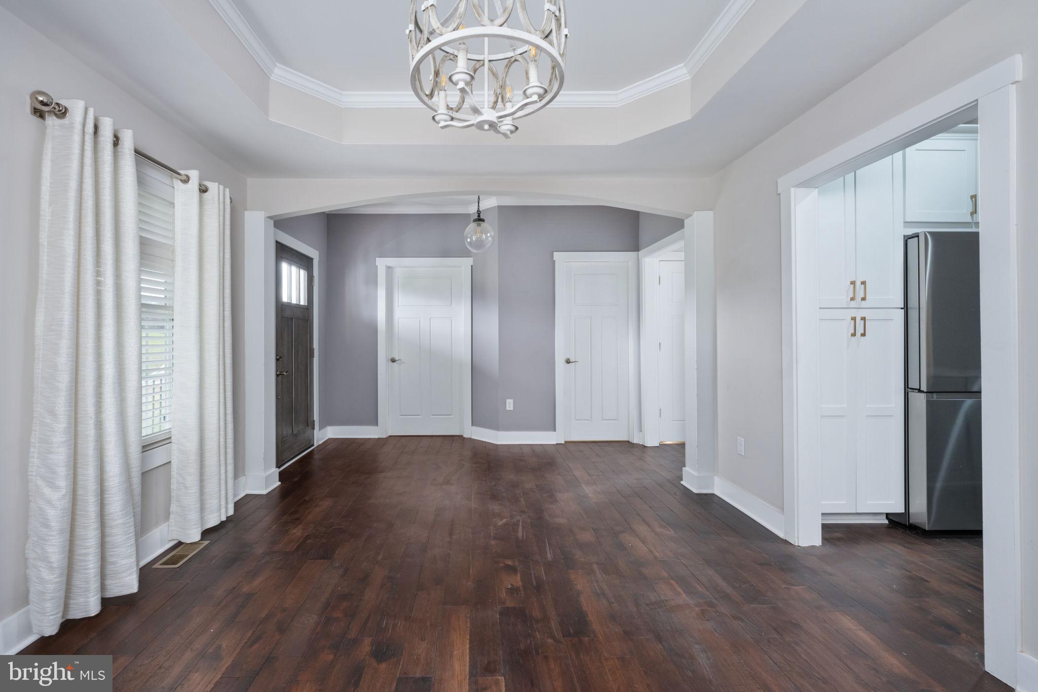LONG VIEW SHORES - Residential