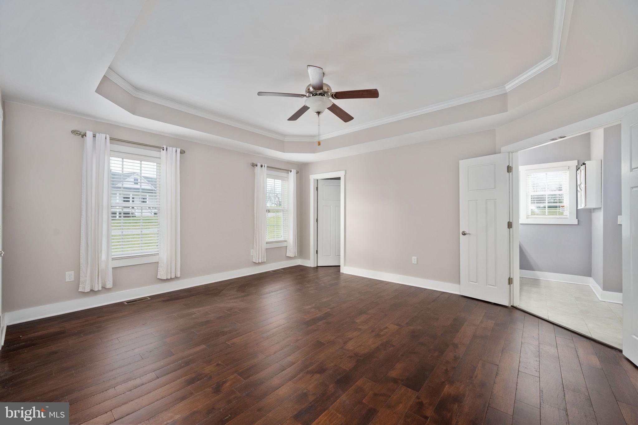 LONG VIEW SHORES - Residential