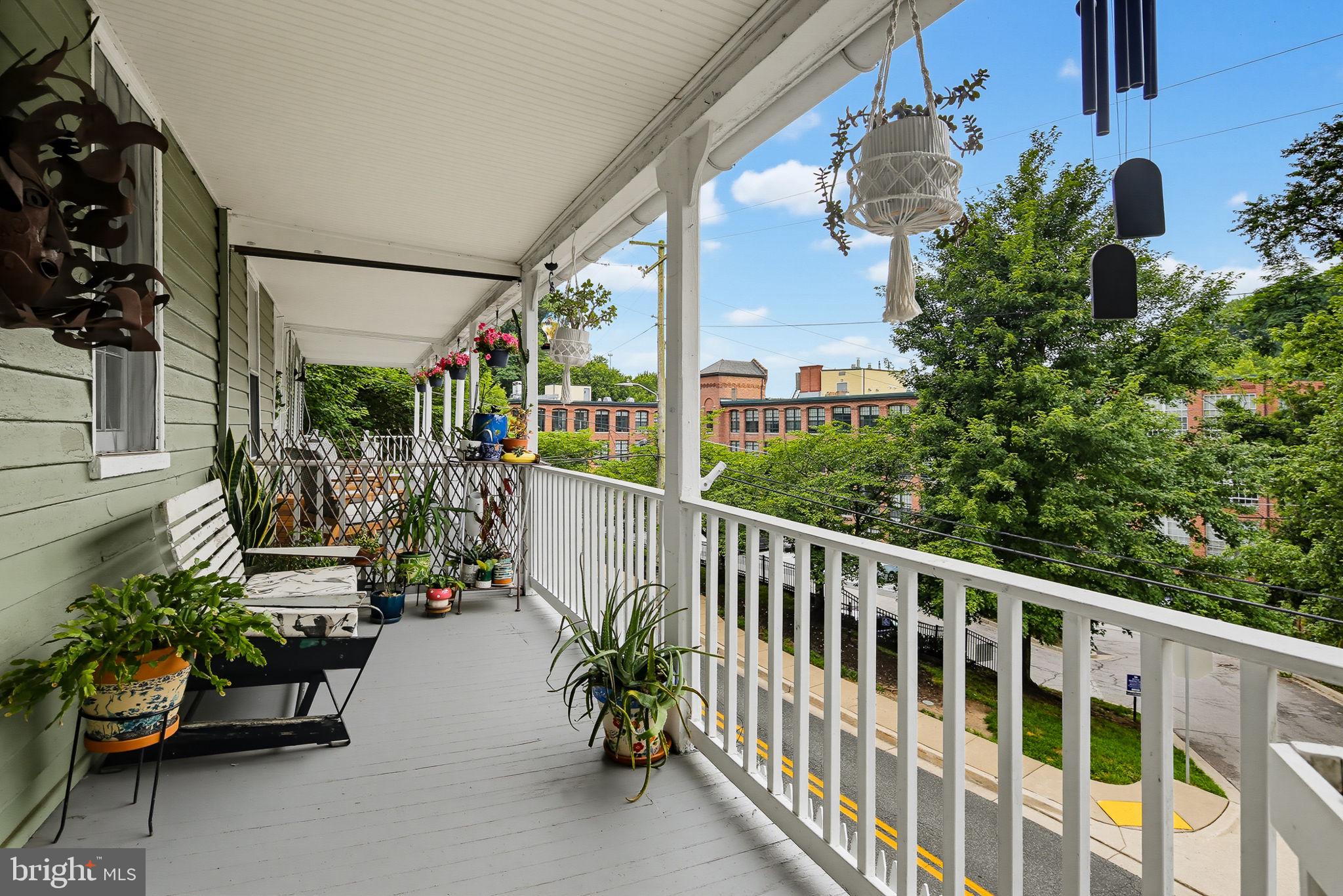 OELLA - Residential