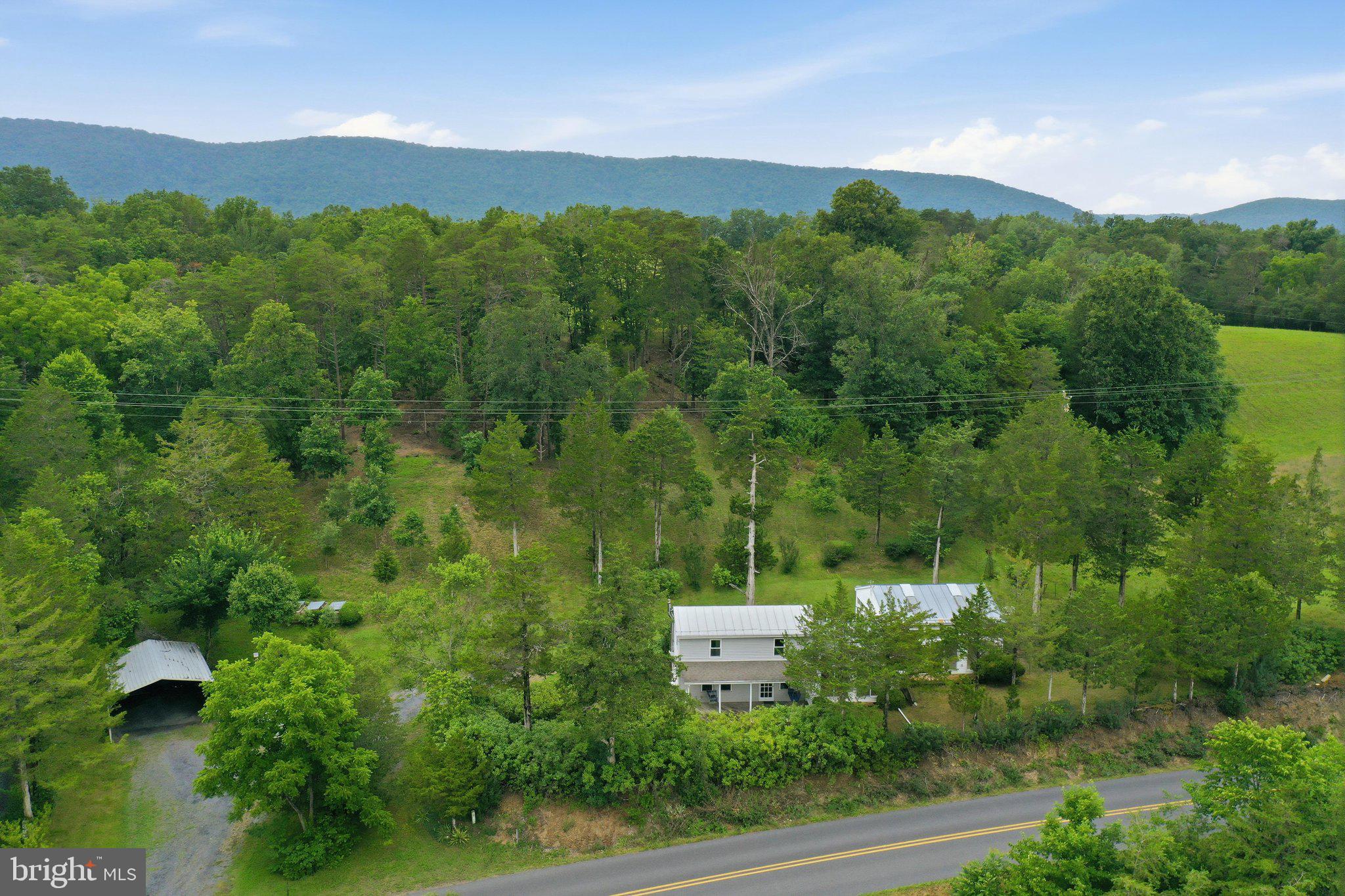 SAND PLACE ACRES - Residential