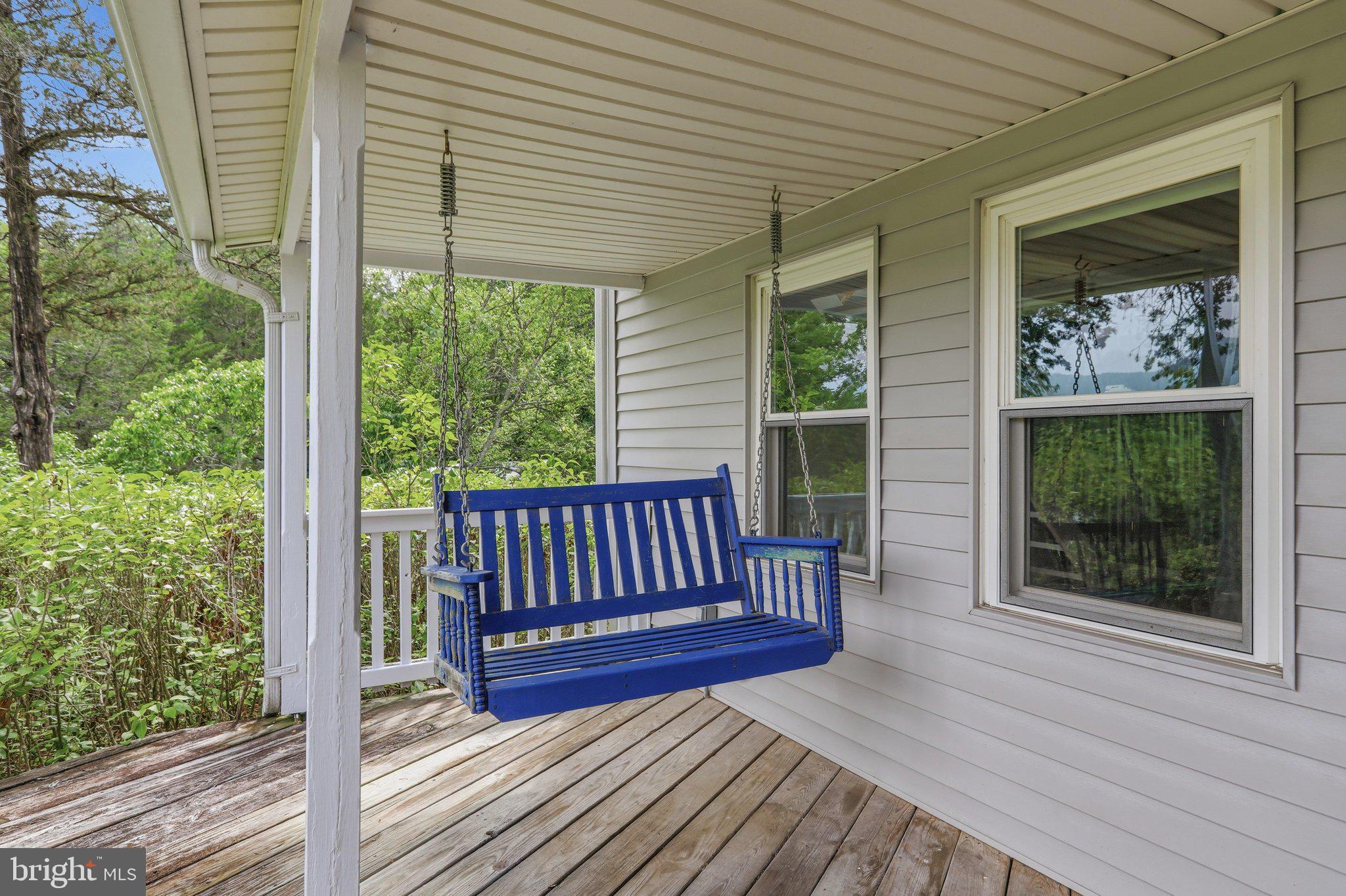 SAND PLACE ACRES - Residential