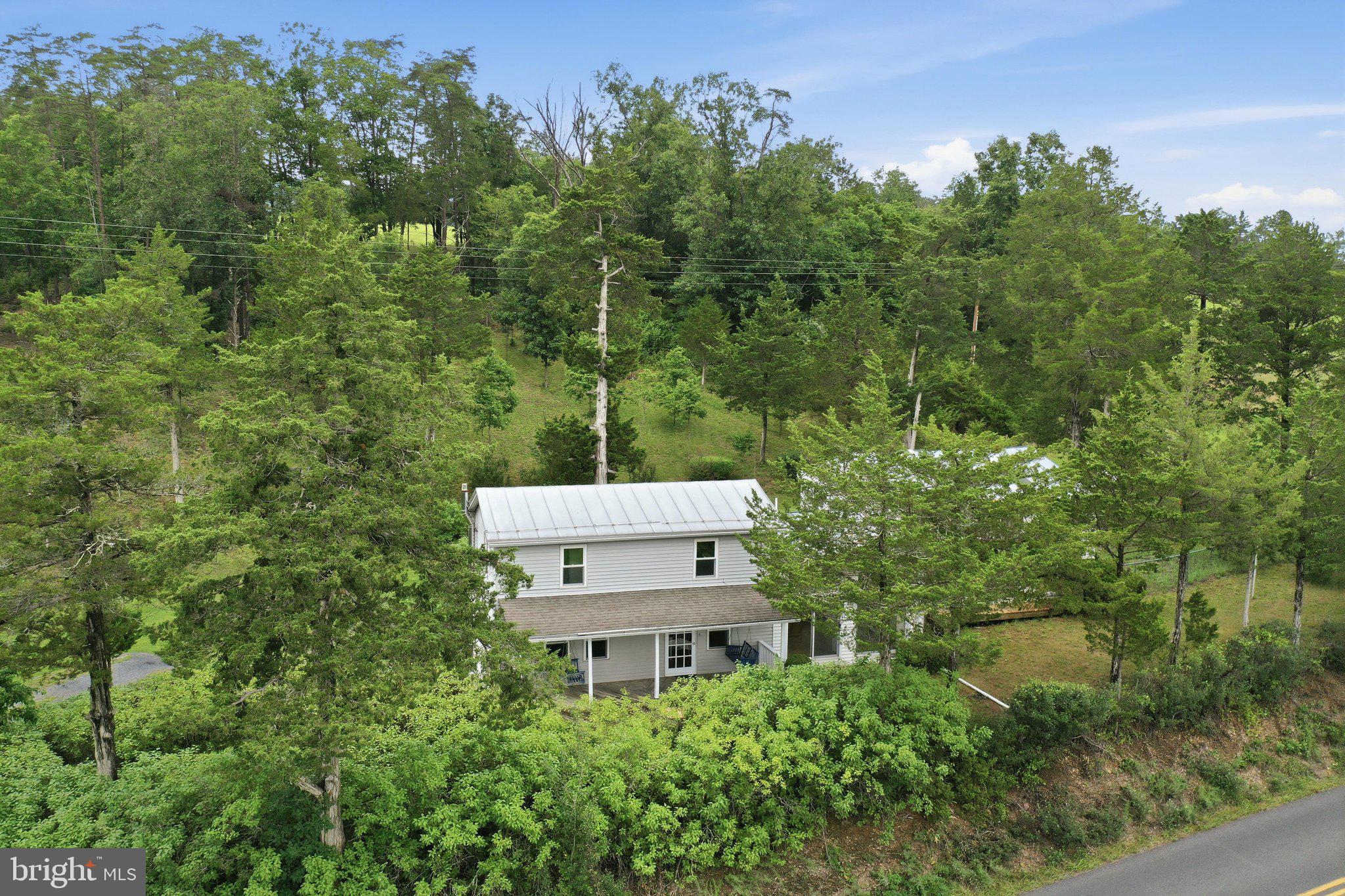 SAND PLACE ACRES - Residential