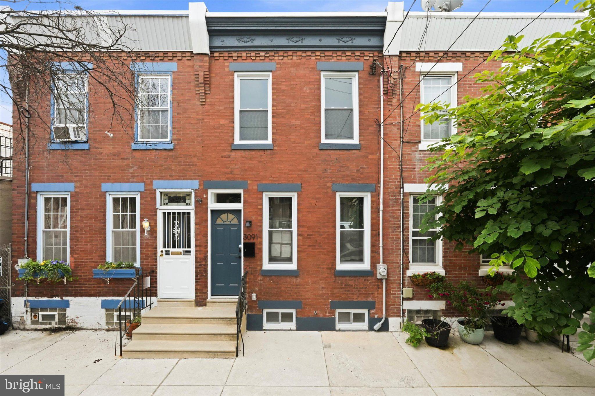 PORT RICHMOND - Residential