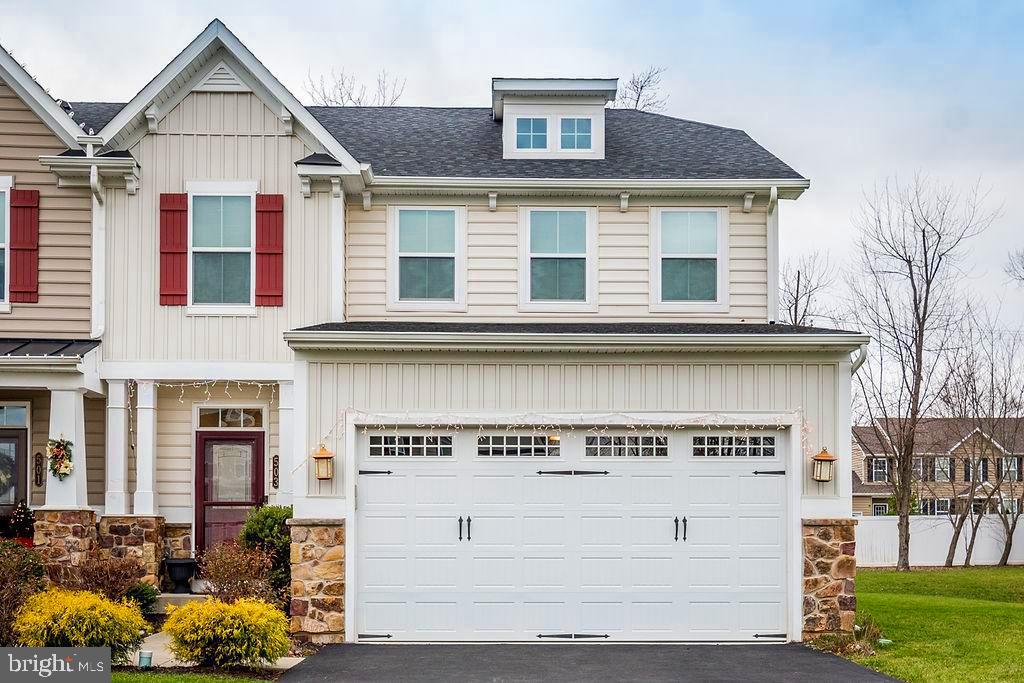 PENROSE WALK - Residential Lease