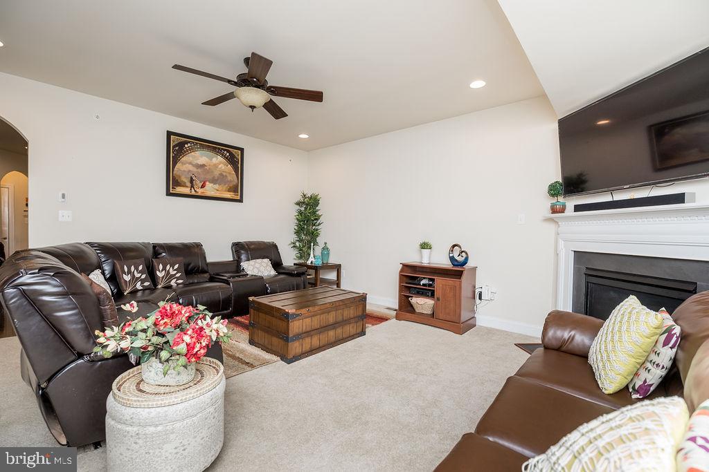 PENROSE WALK - Residential Lease