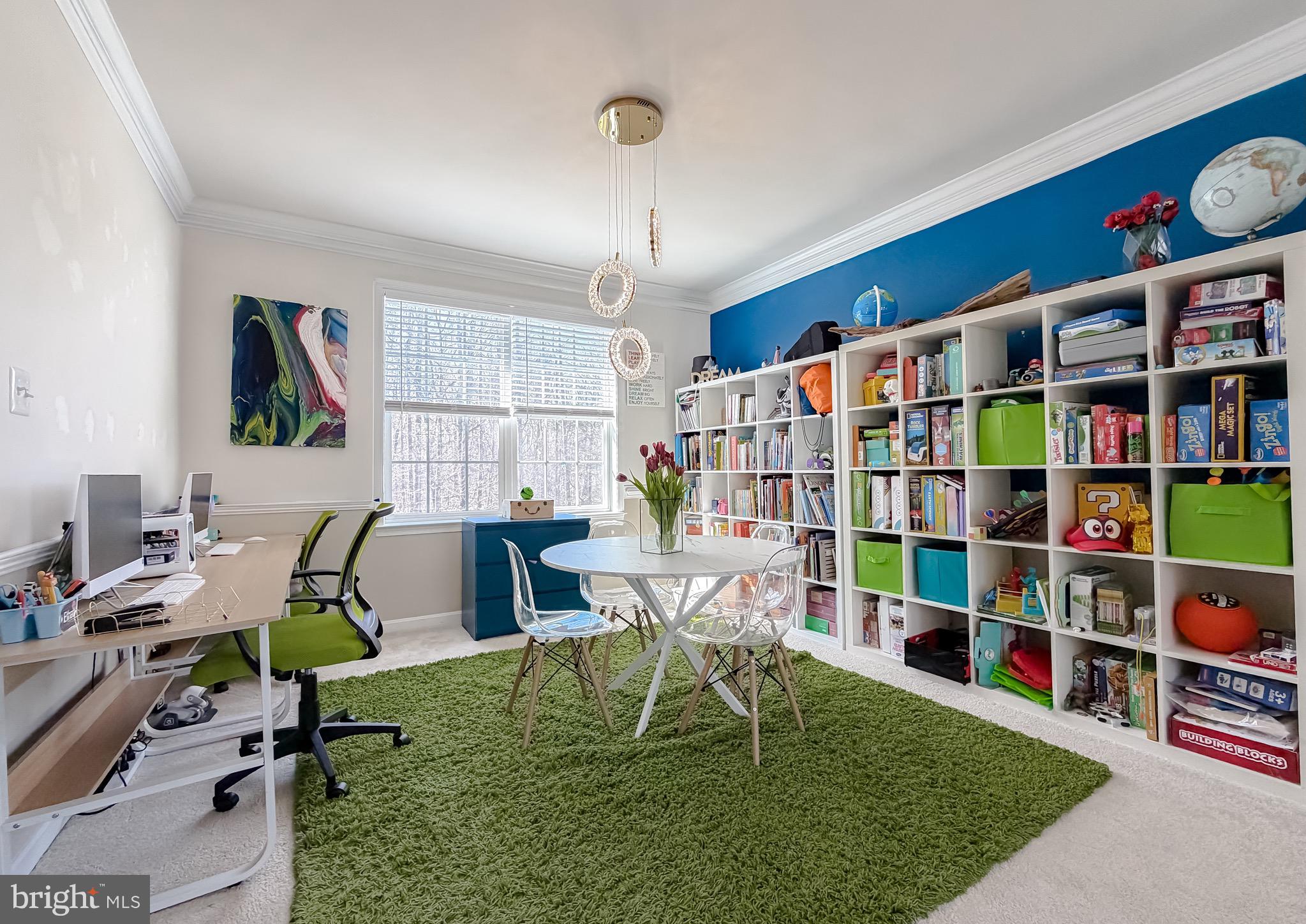 RIVERGATE ESTATES - Residential