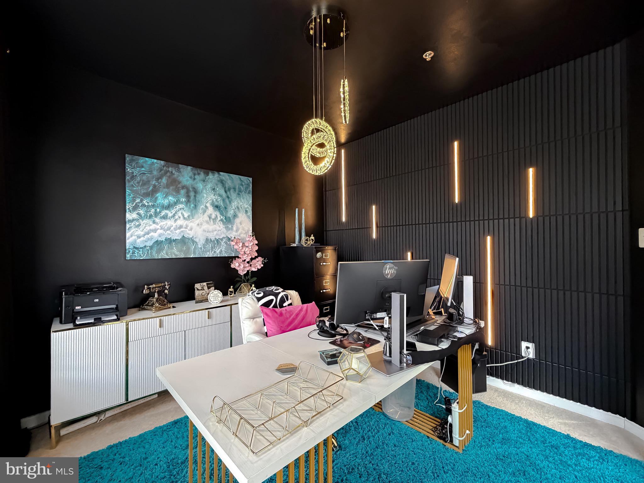 RIVERGATE ESTATES - Residential