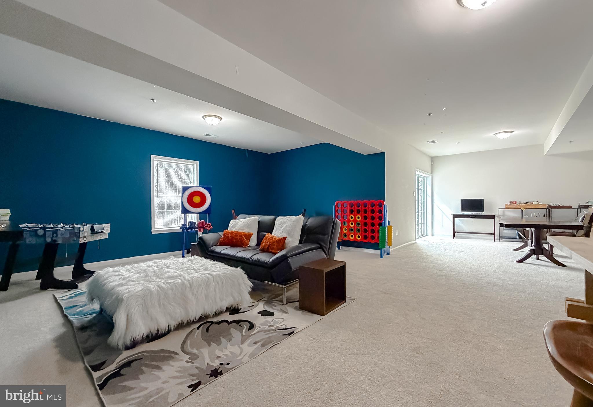 RIVERGATE ESTATES - Residential