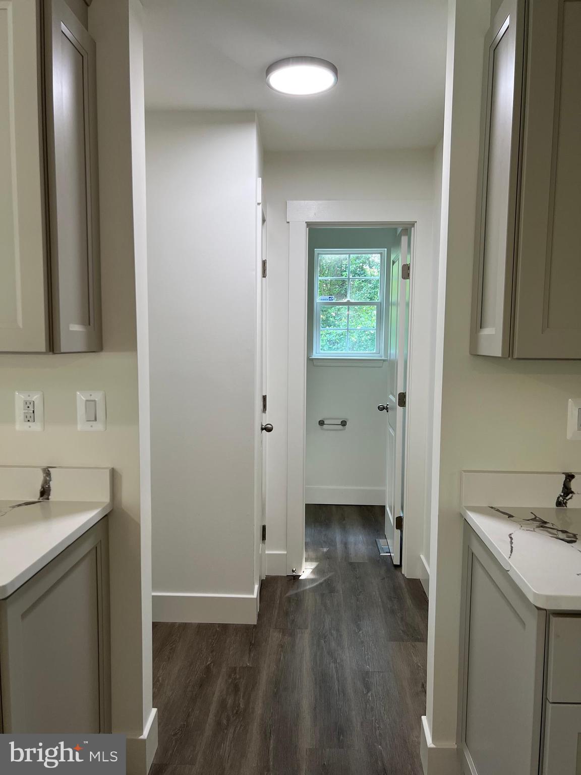 ASHTON WOODS - Residential