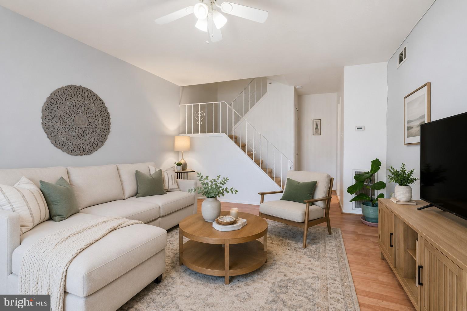 YORKTOWN - Residential