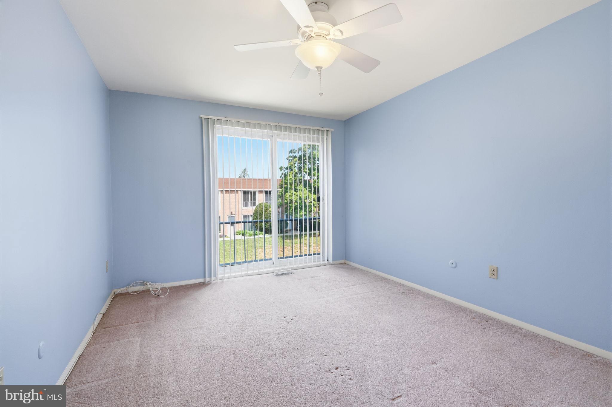 YORKTOWN - Residential