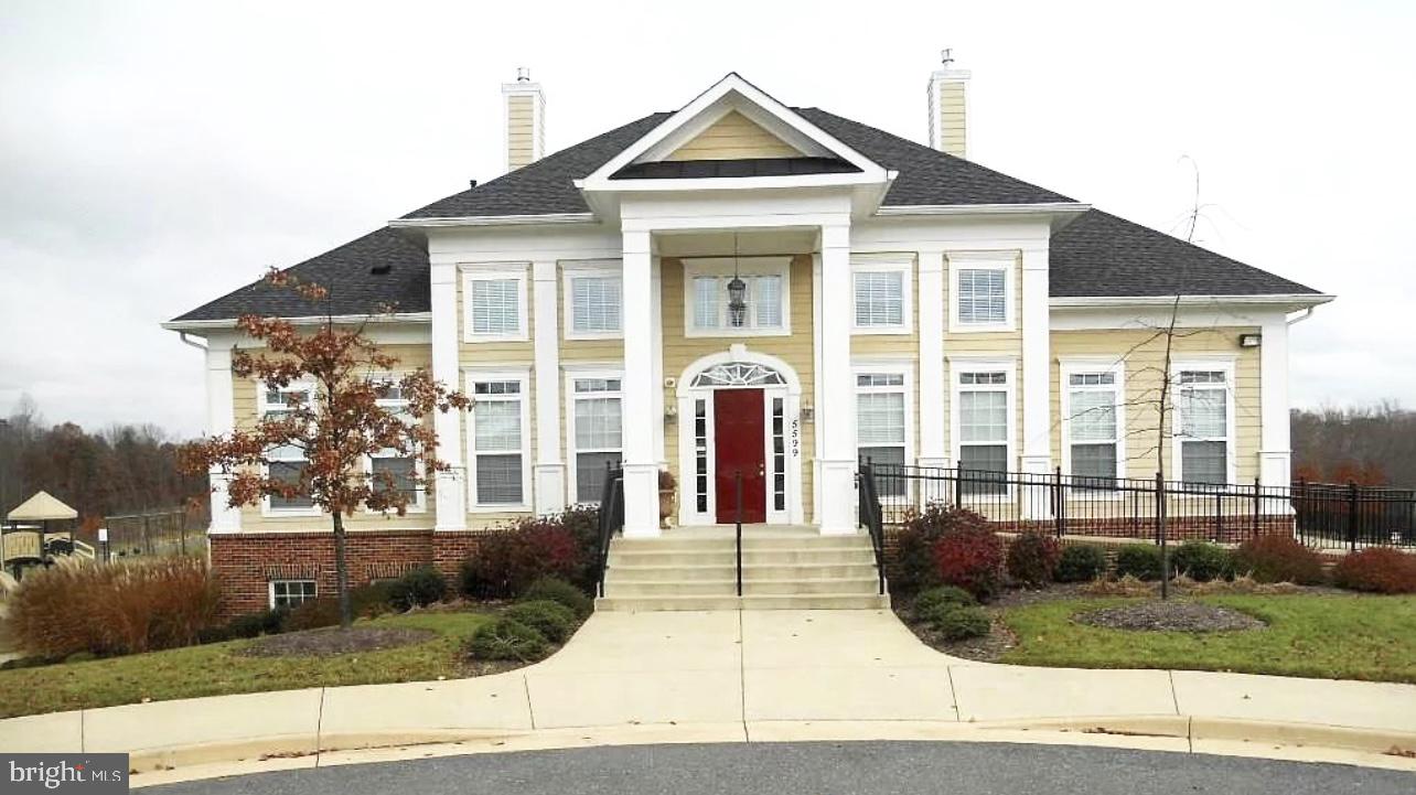 THE FALLS AT LEE'S PARKE - Residential