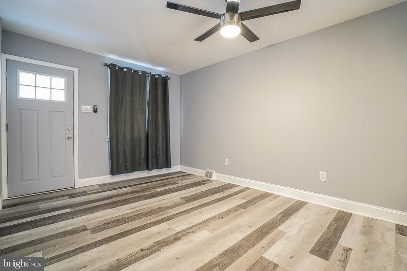 PORT RICHMOND - Residential