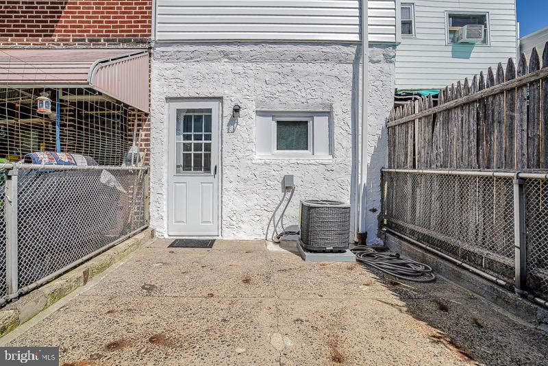 PORT RICHMOND - Residential