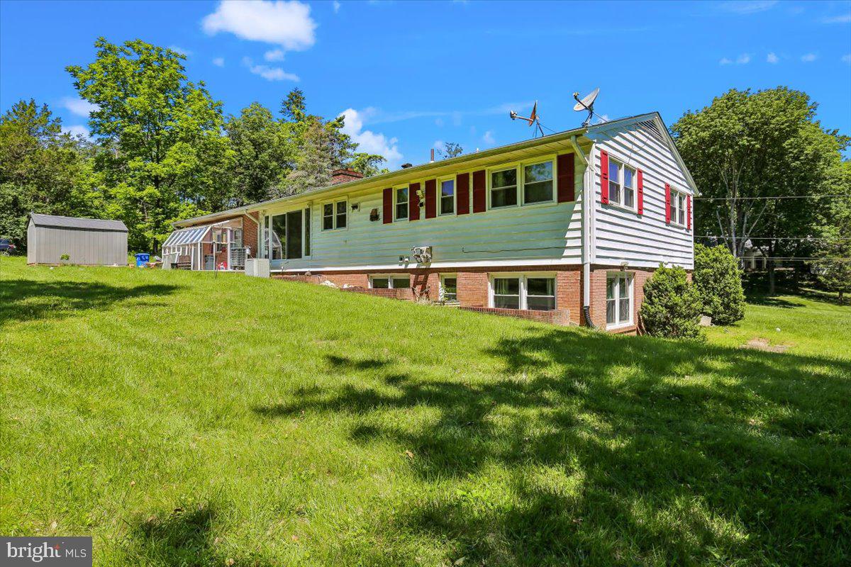 GLEN HILLS - Residential
