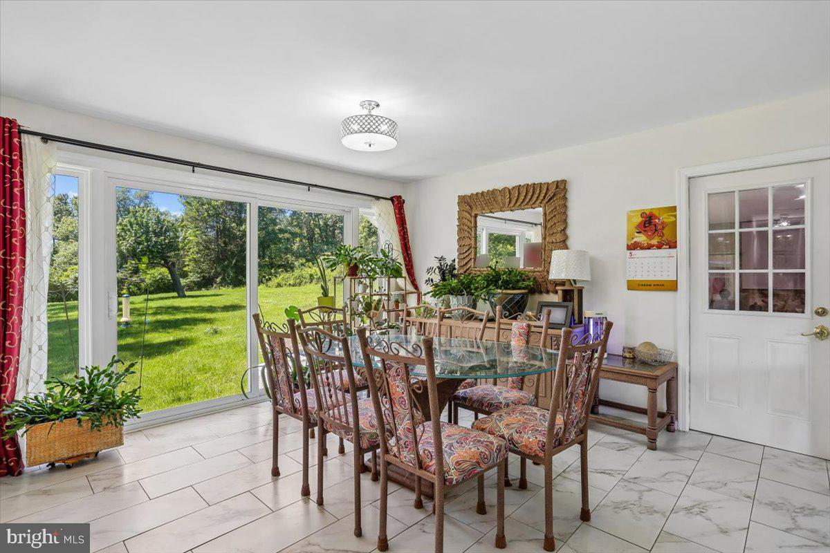 GLEN HILLS - Residential