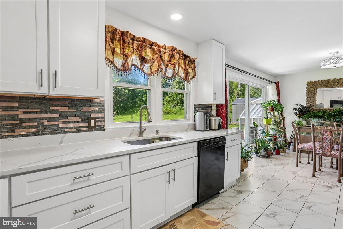 GLEN HILLS - Residential