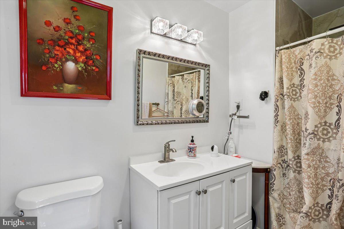 GLEN HILLS - Residential