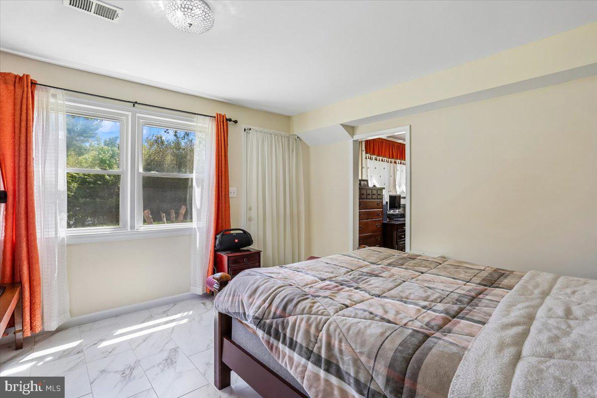 GLEN HILLS - Residential