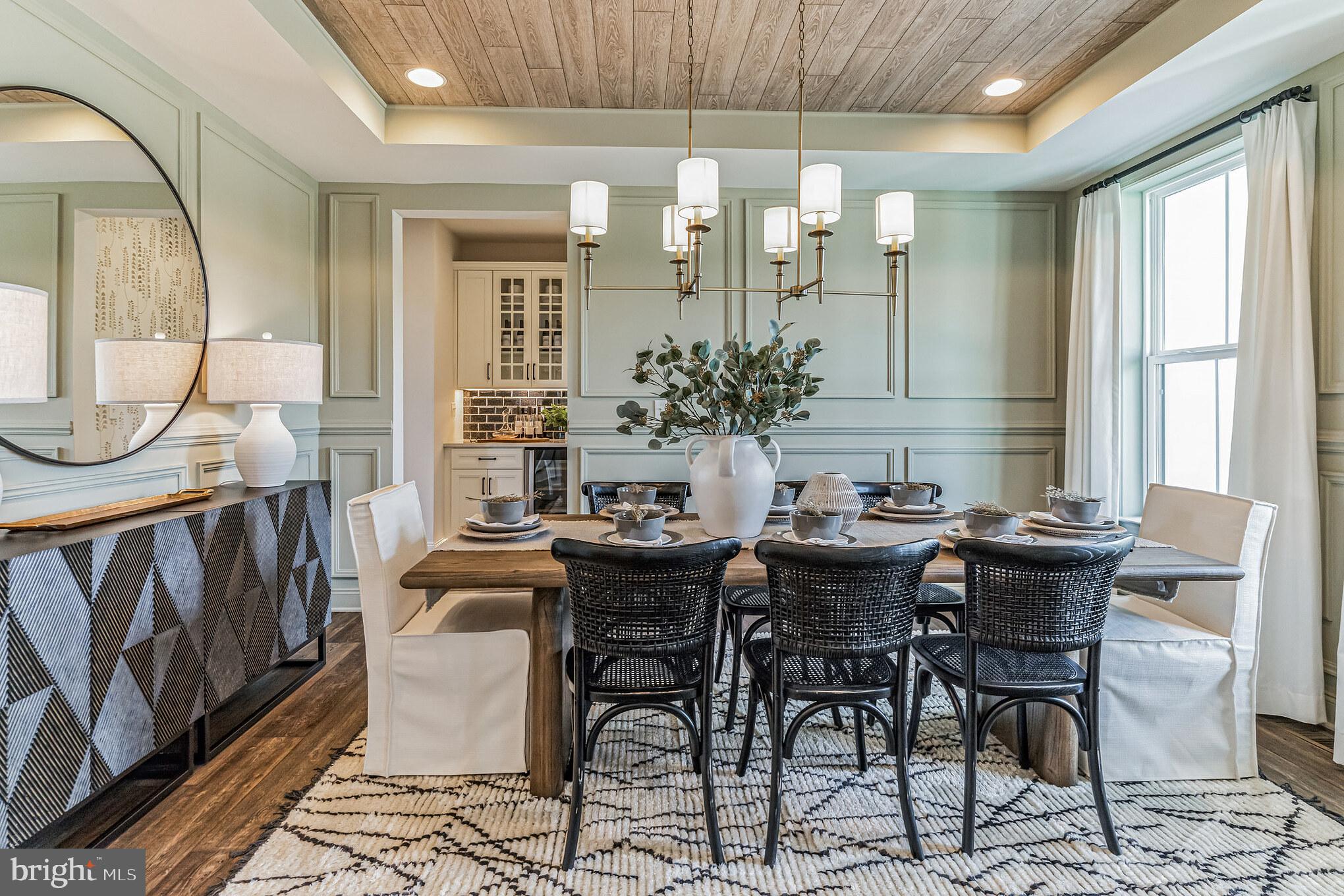 MAPLE RIDGE ESTATES - Residential