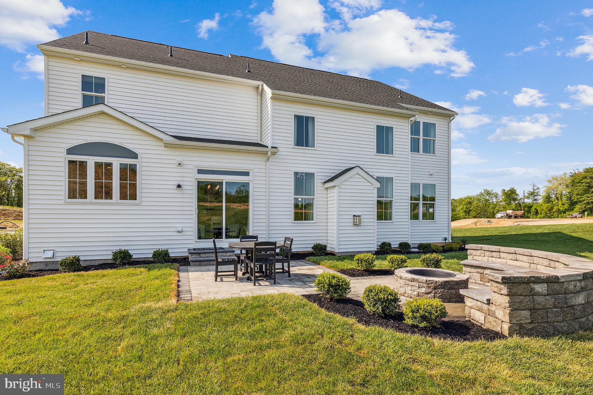 MAPLE RIDGE ESTATES - Residential