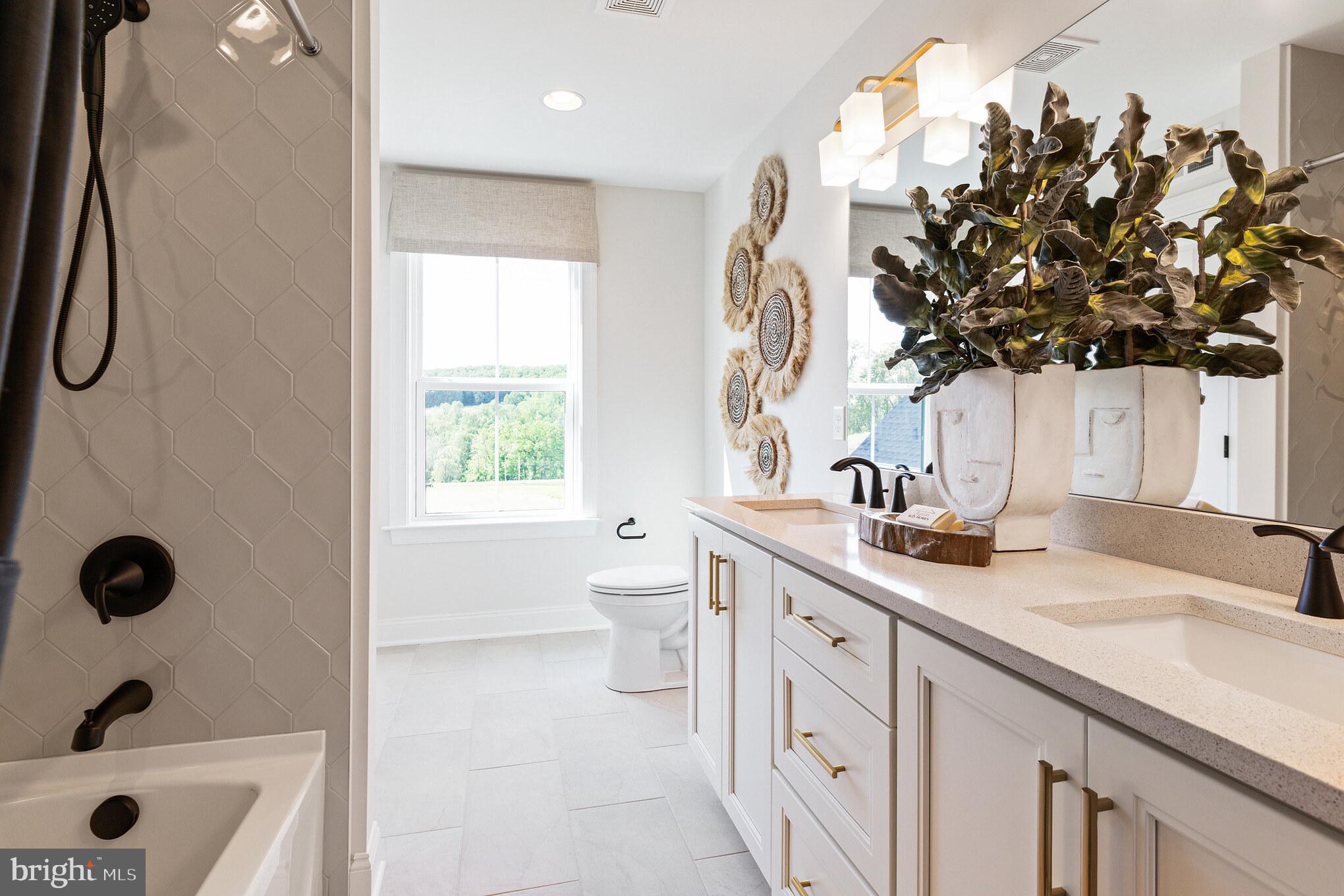 MAPLE RIDGE ESTATES - Residential