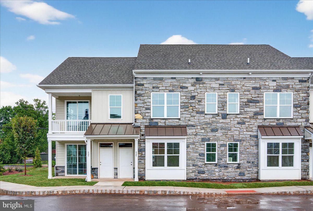 LEDERACH VILLAGE - Residential